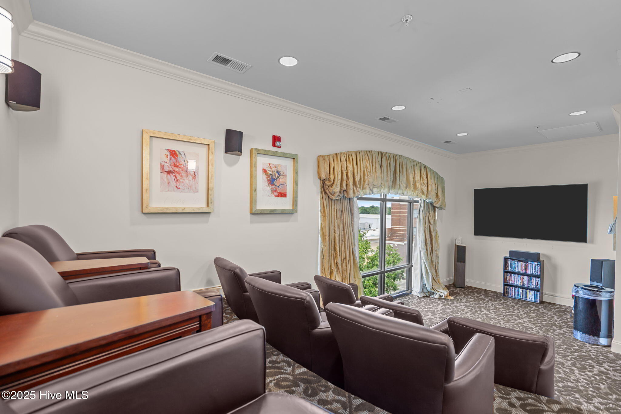 6831 Main Street, 312