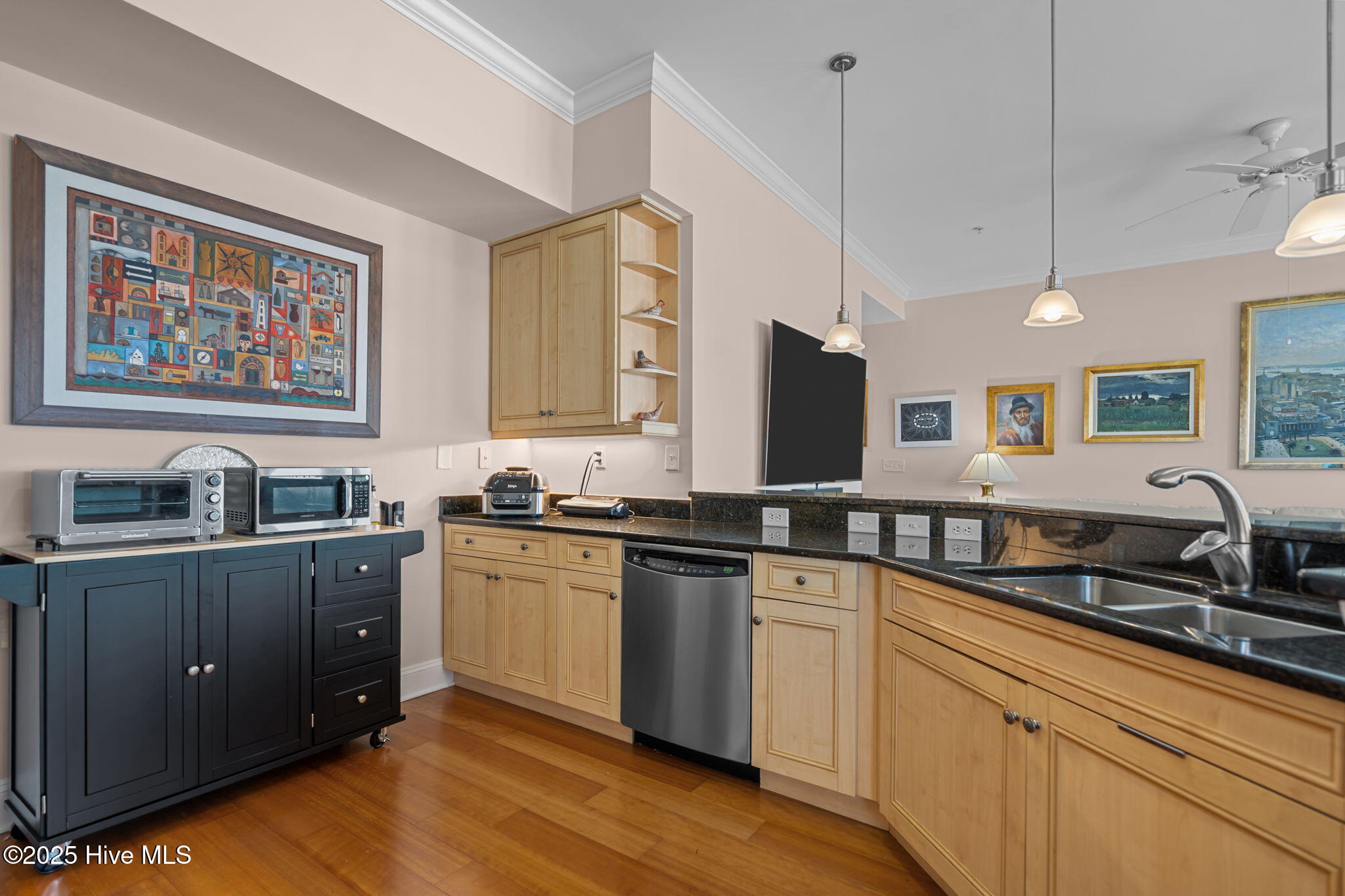 6831 Main Street, 312