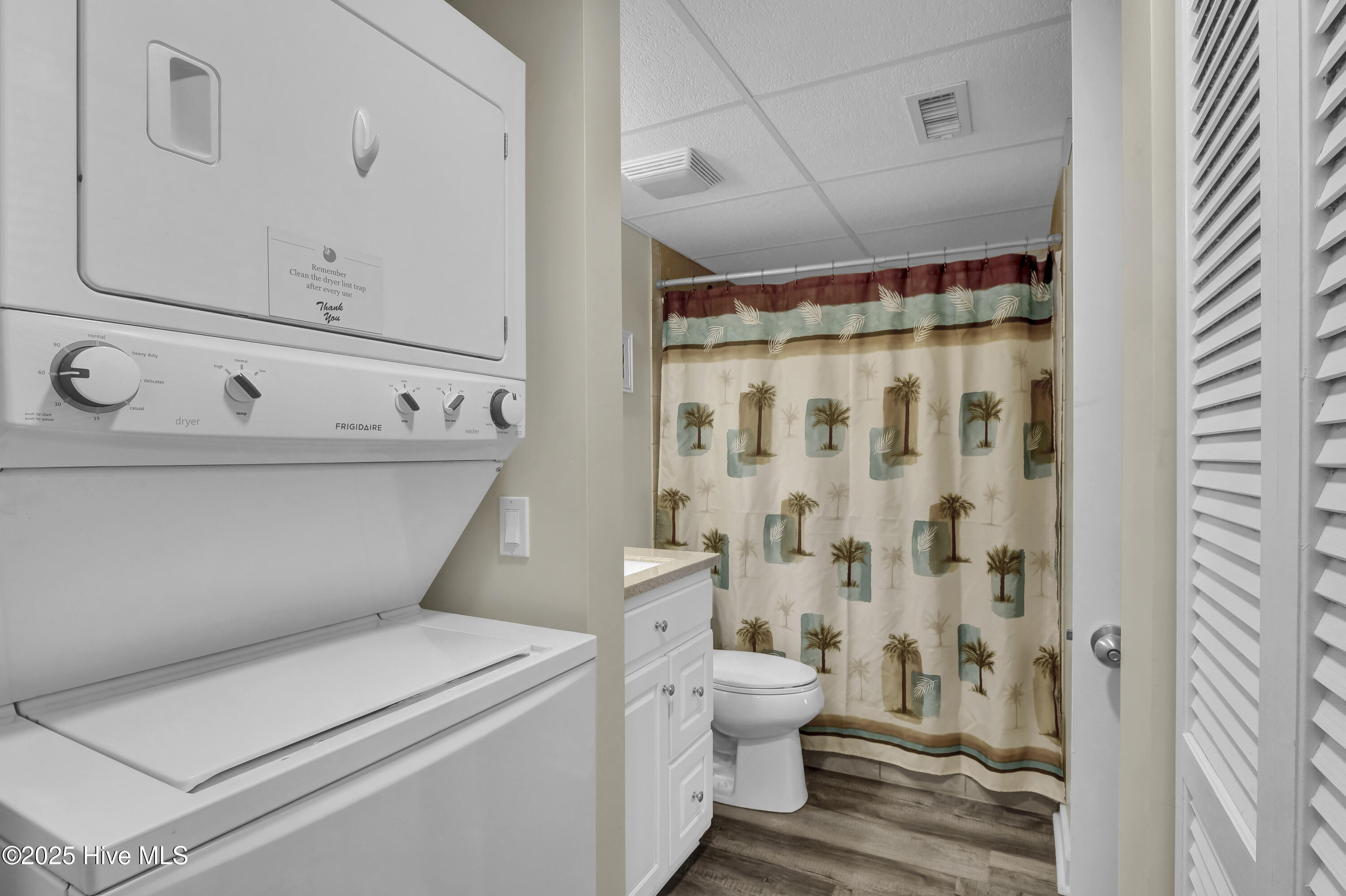 901 S Lake Park Boulevard, 304