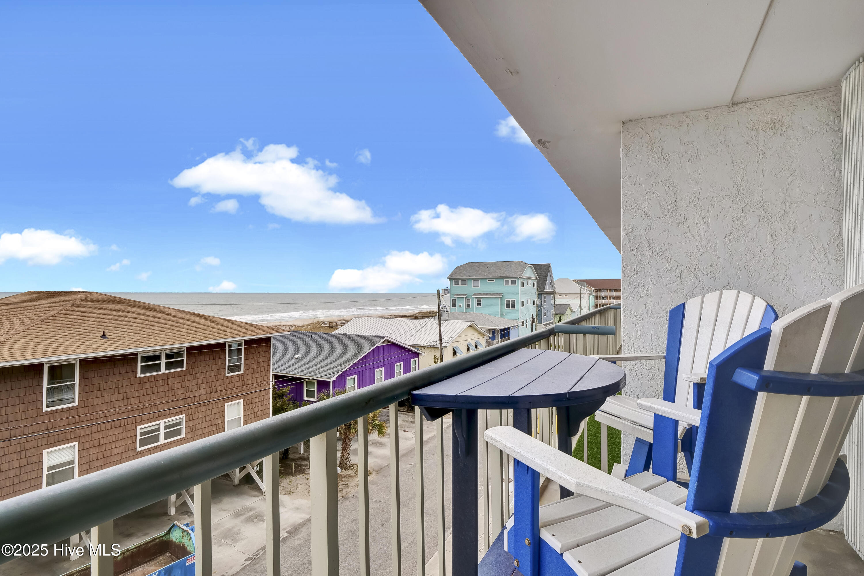 901 S Lake Park Boulevard, 304