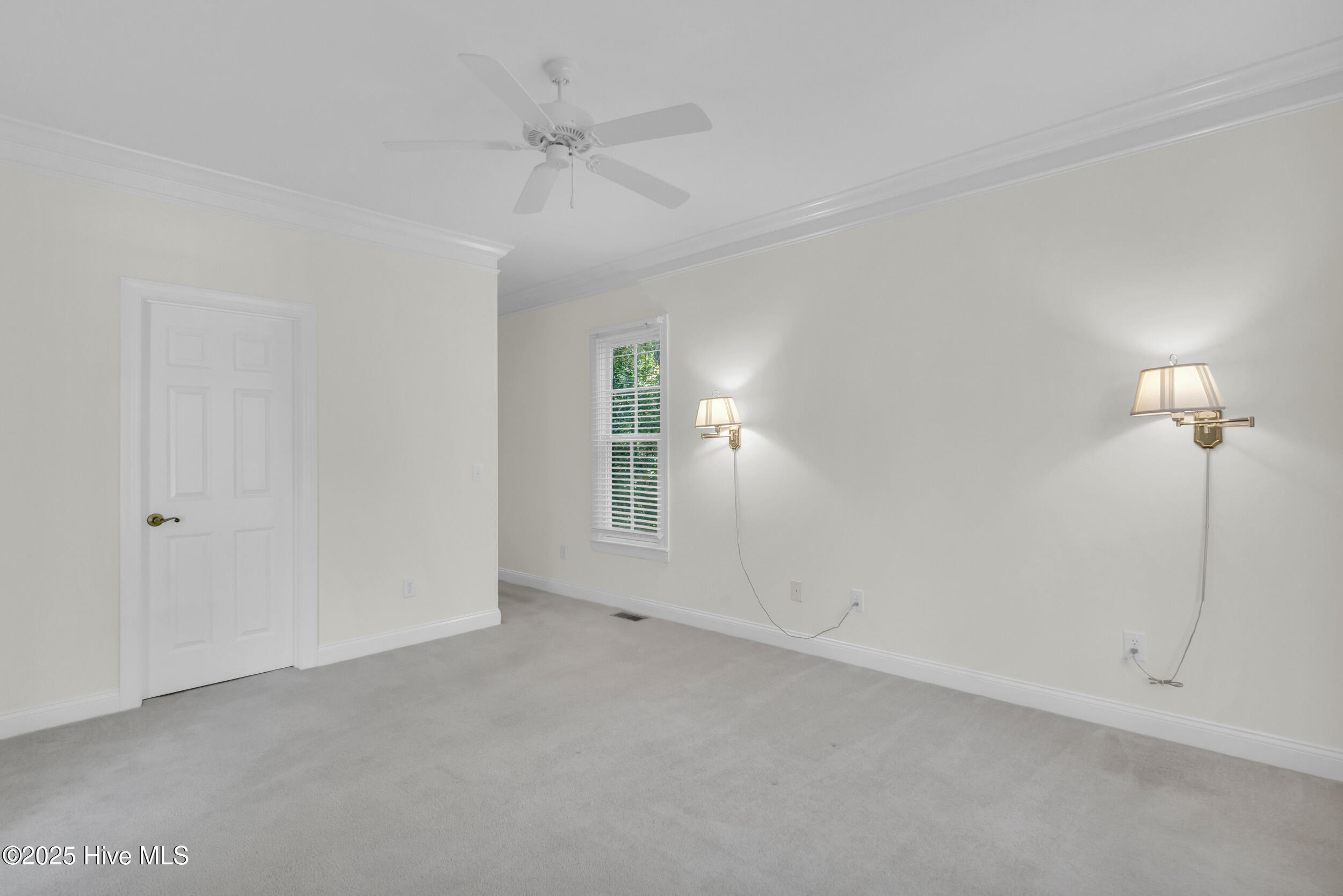 630 Valverda Street SW, Supply