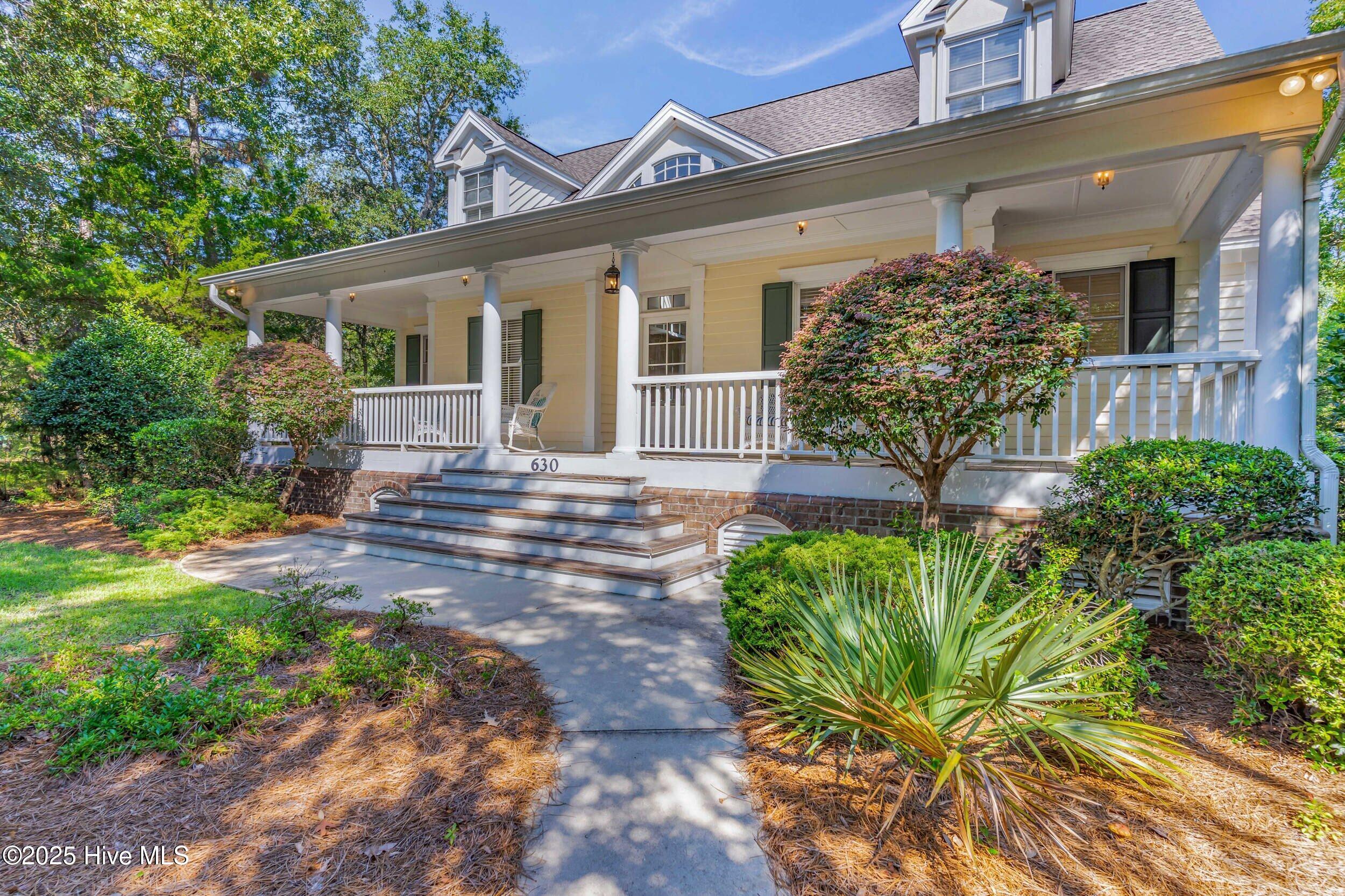 630 Valverda Street SW, Supply