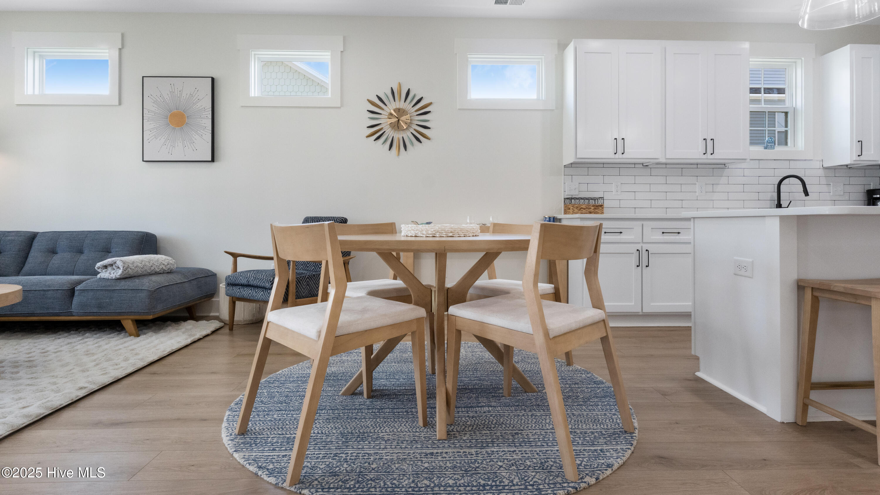 1205 Mackerel Lane, 1