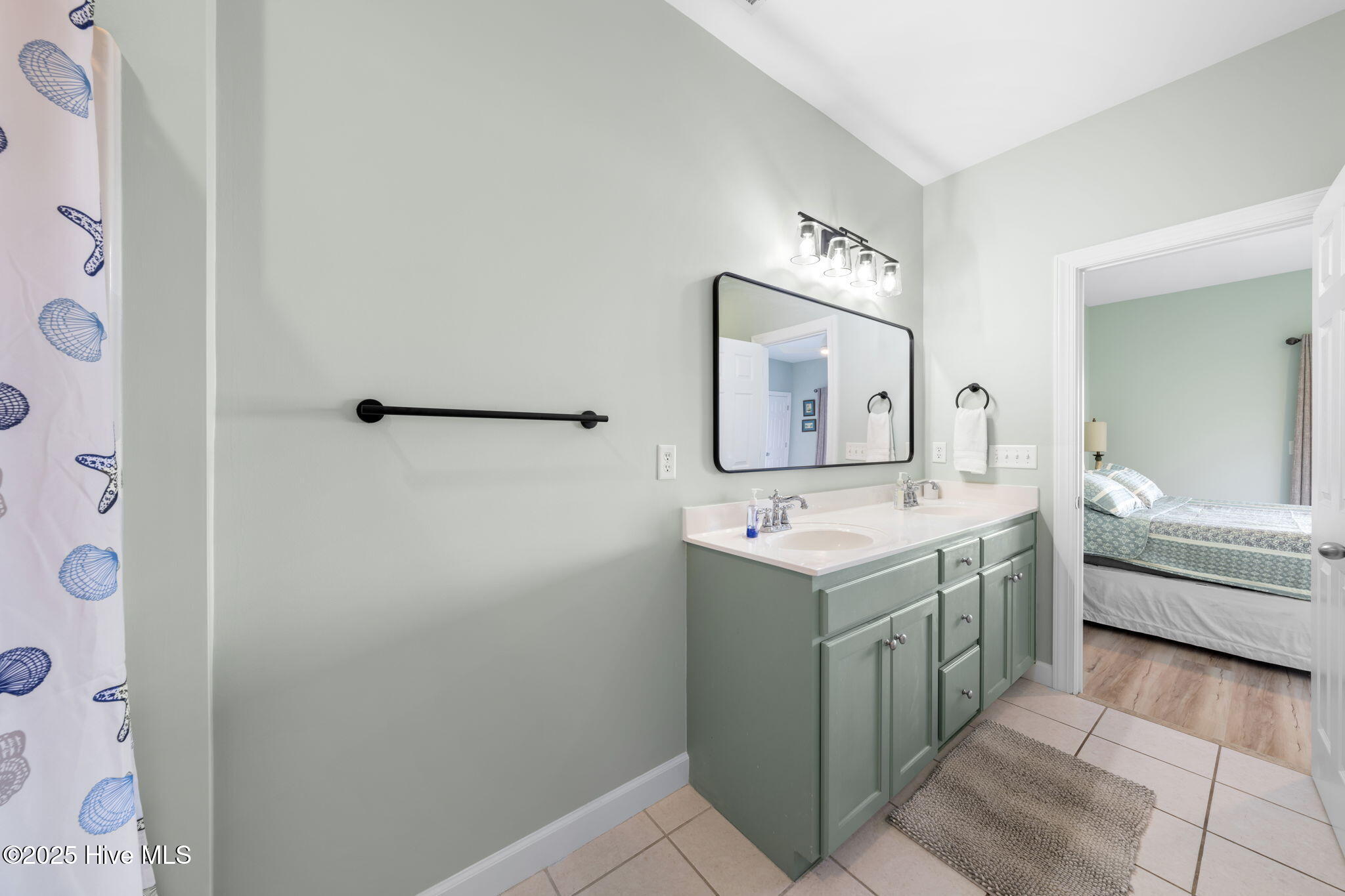 314 Columbia Avenue, 2