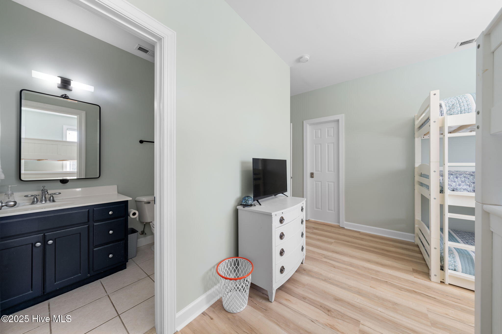 314 Columbia Avenue, 2