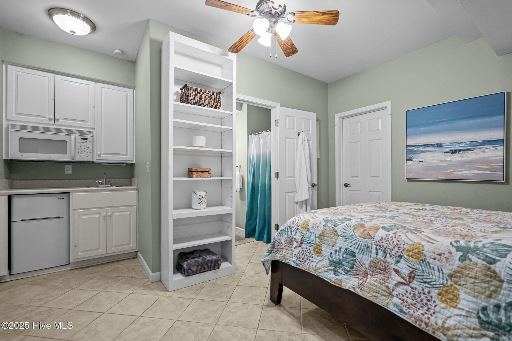 7202 Scallop Lane