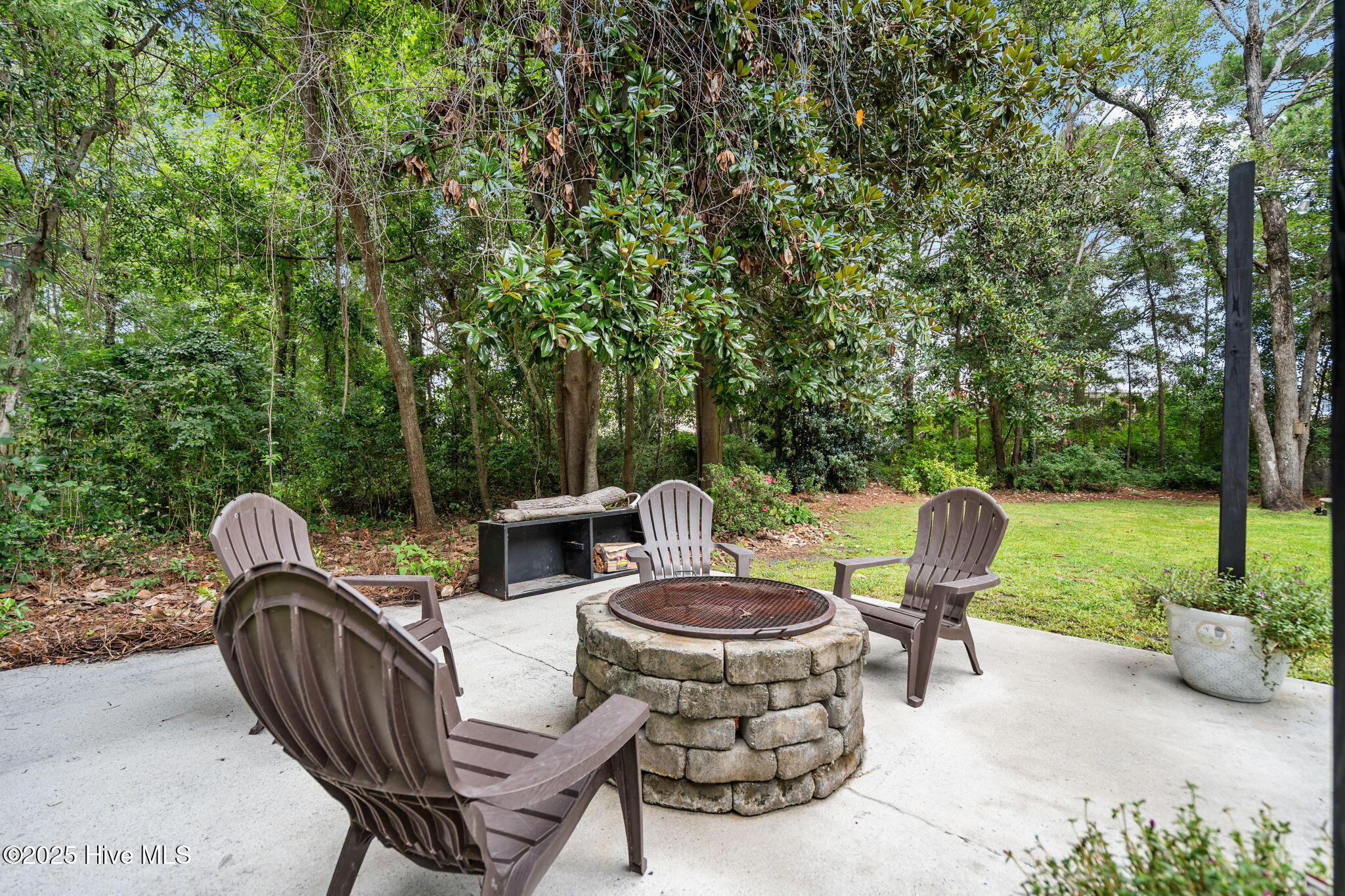 7202 Scallop Lane
