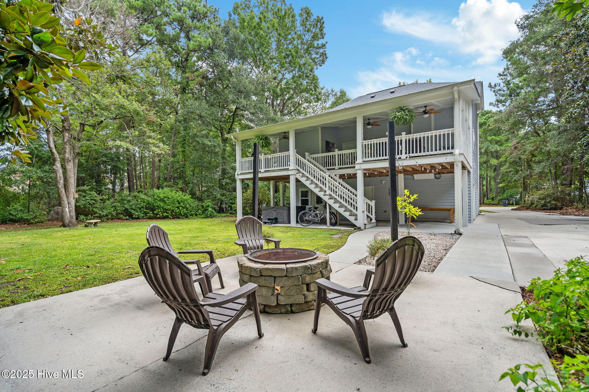 7202 Scallop Lane