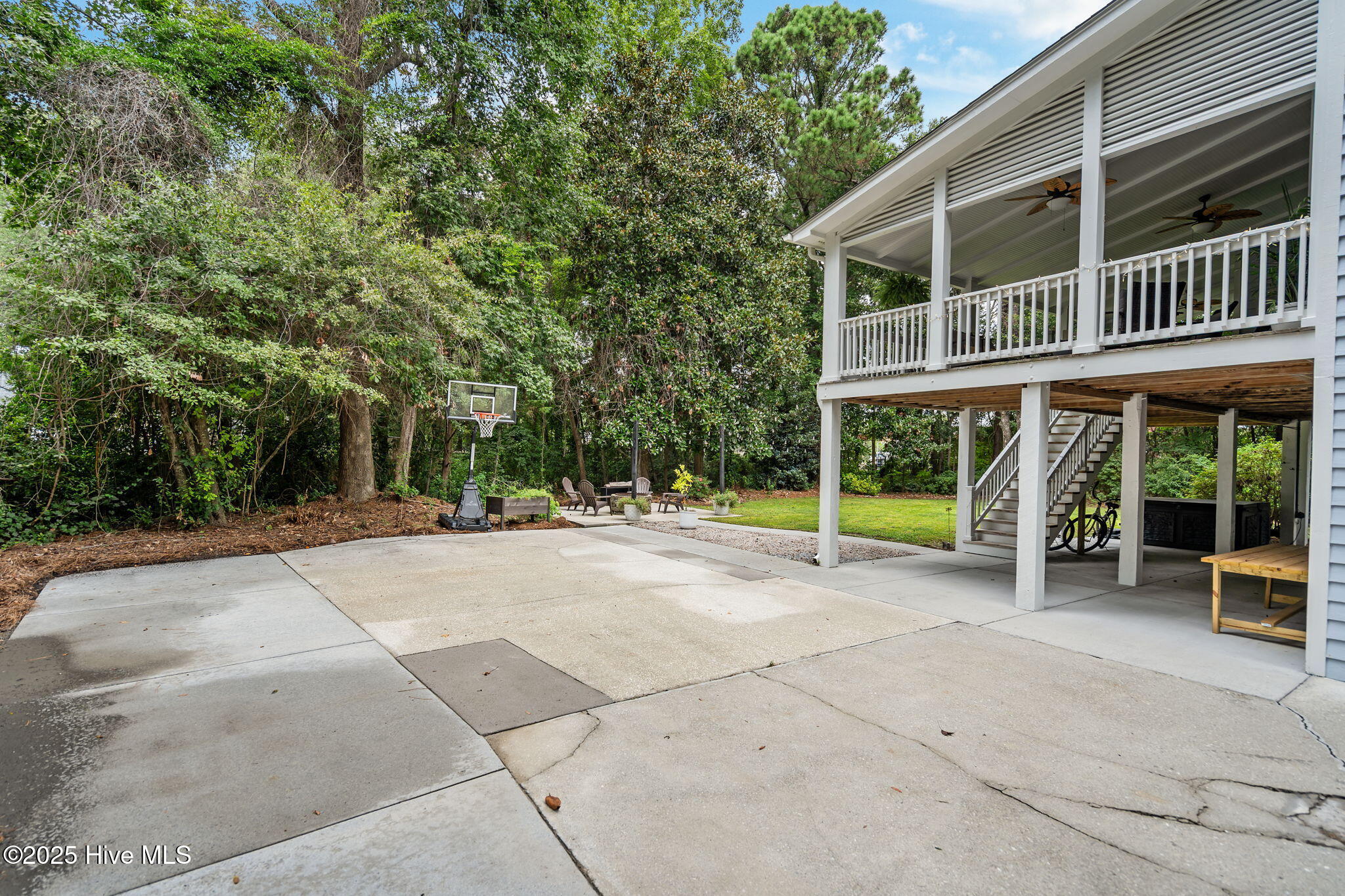 7202 Scallop Lane
