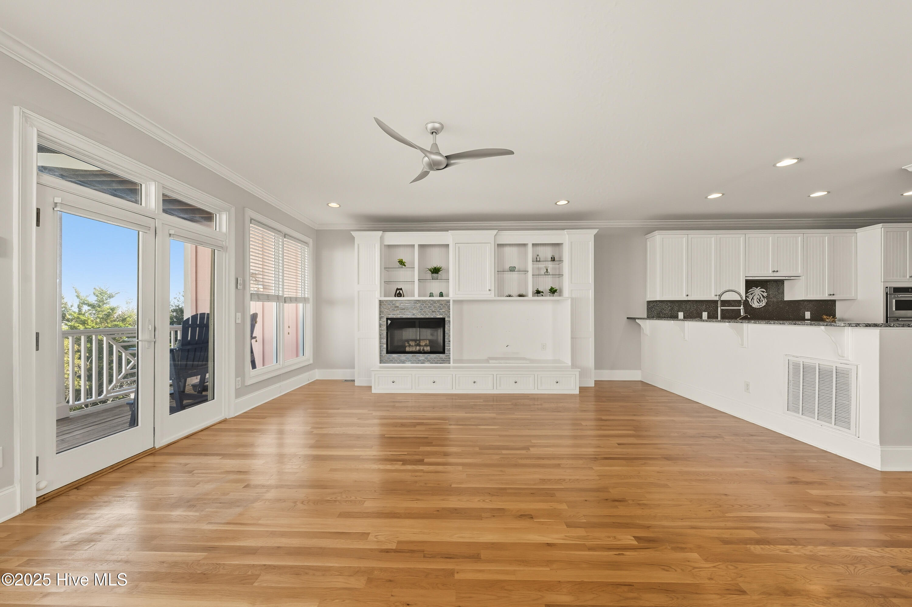 1532 Island Marina Drive