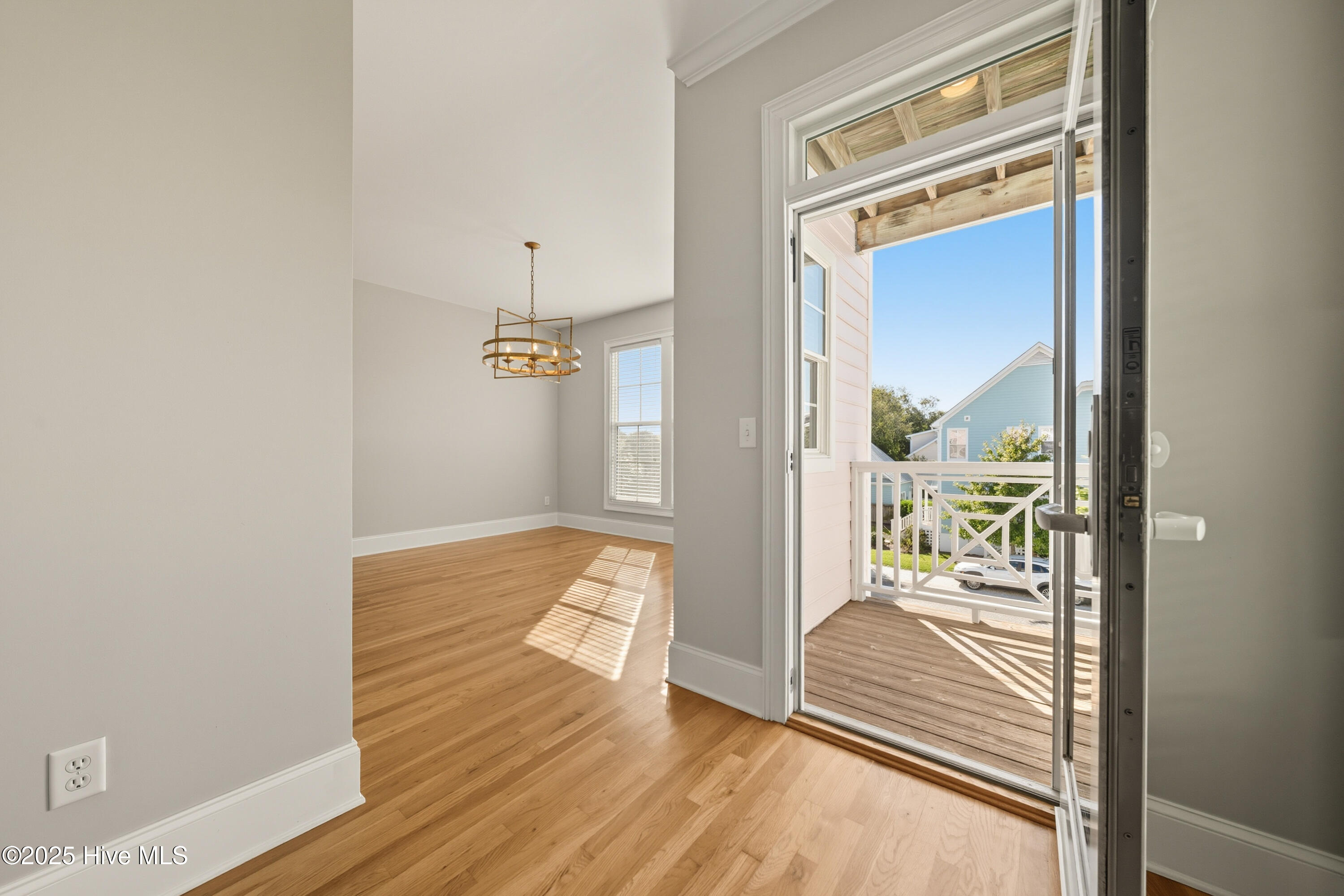 1532 Island Marina Drive