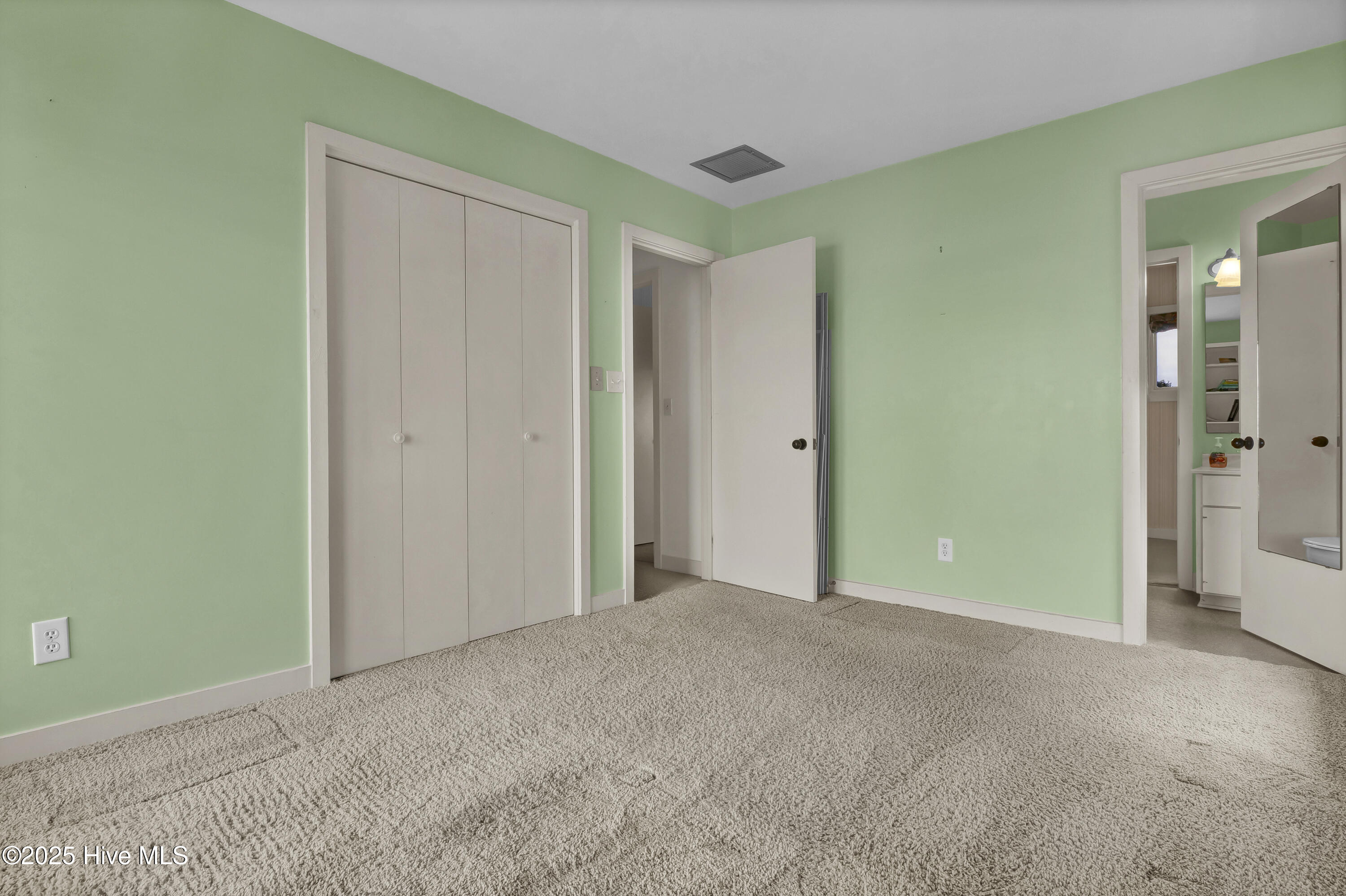 825 Inlet View Drive