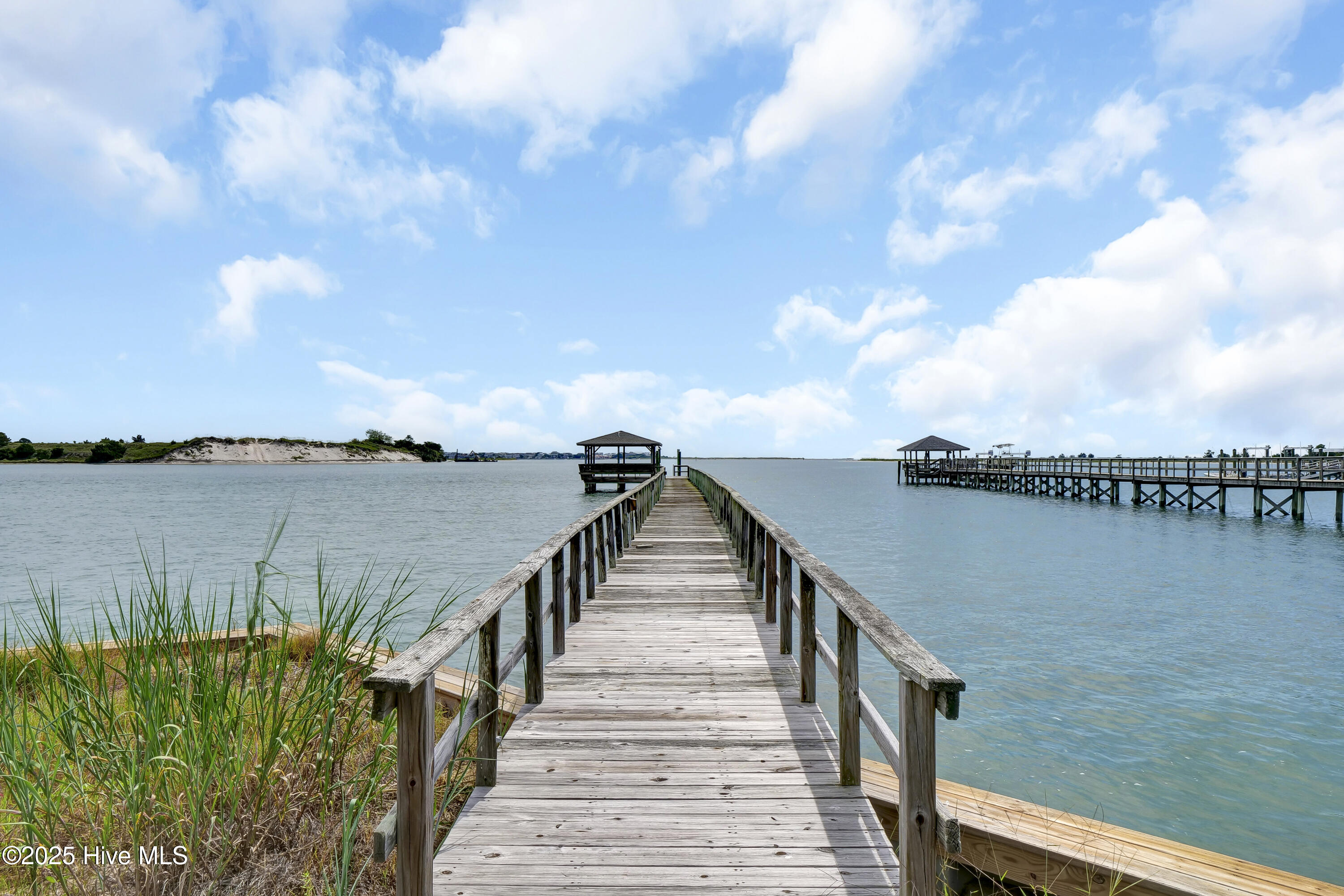 825 Inlet View Drive