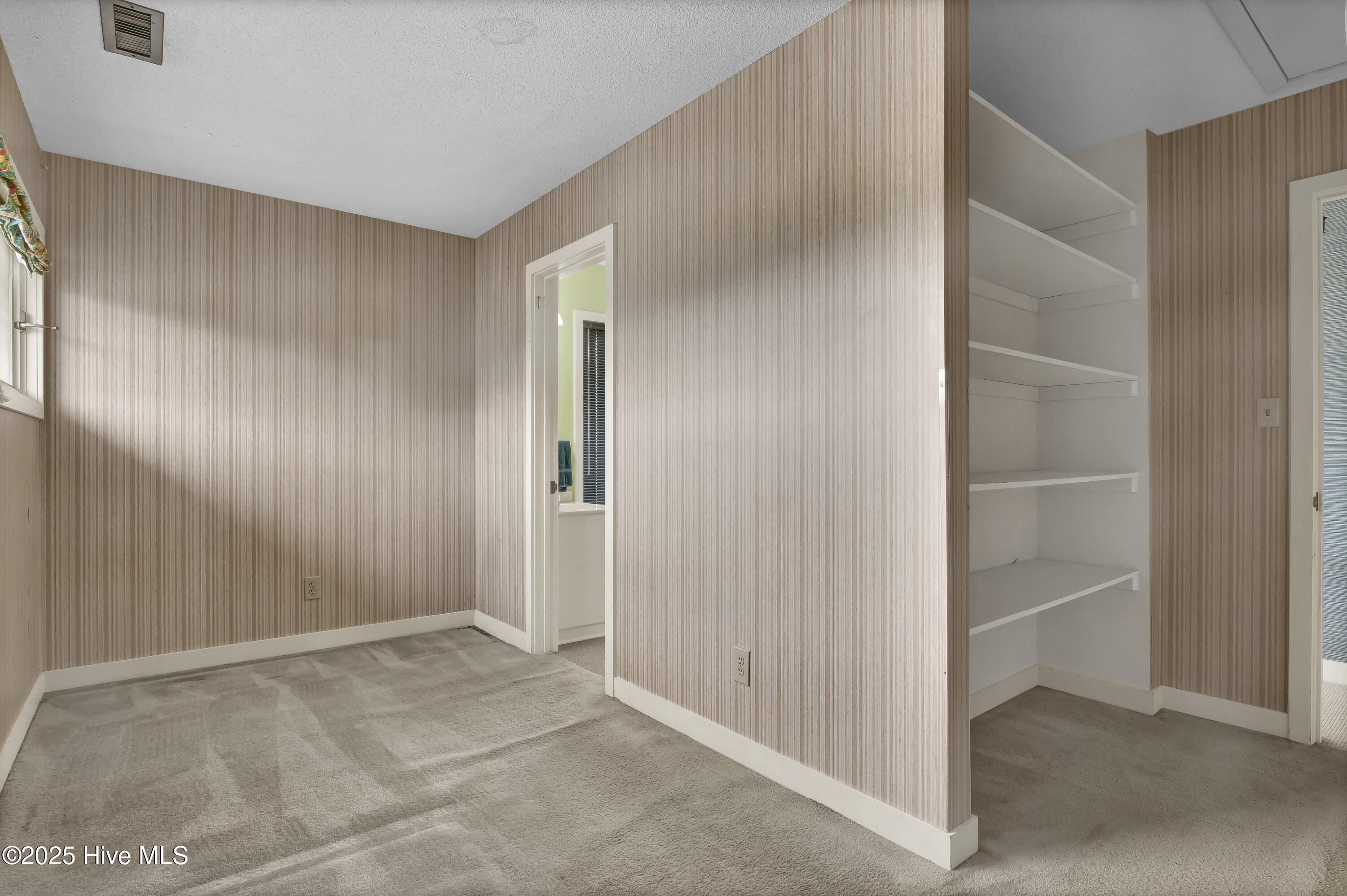 825 Inlet View Drive