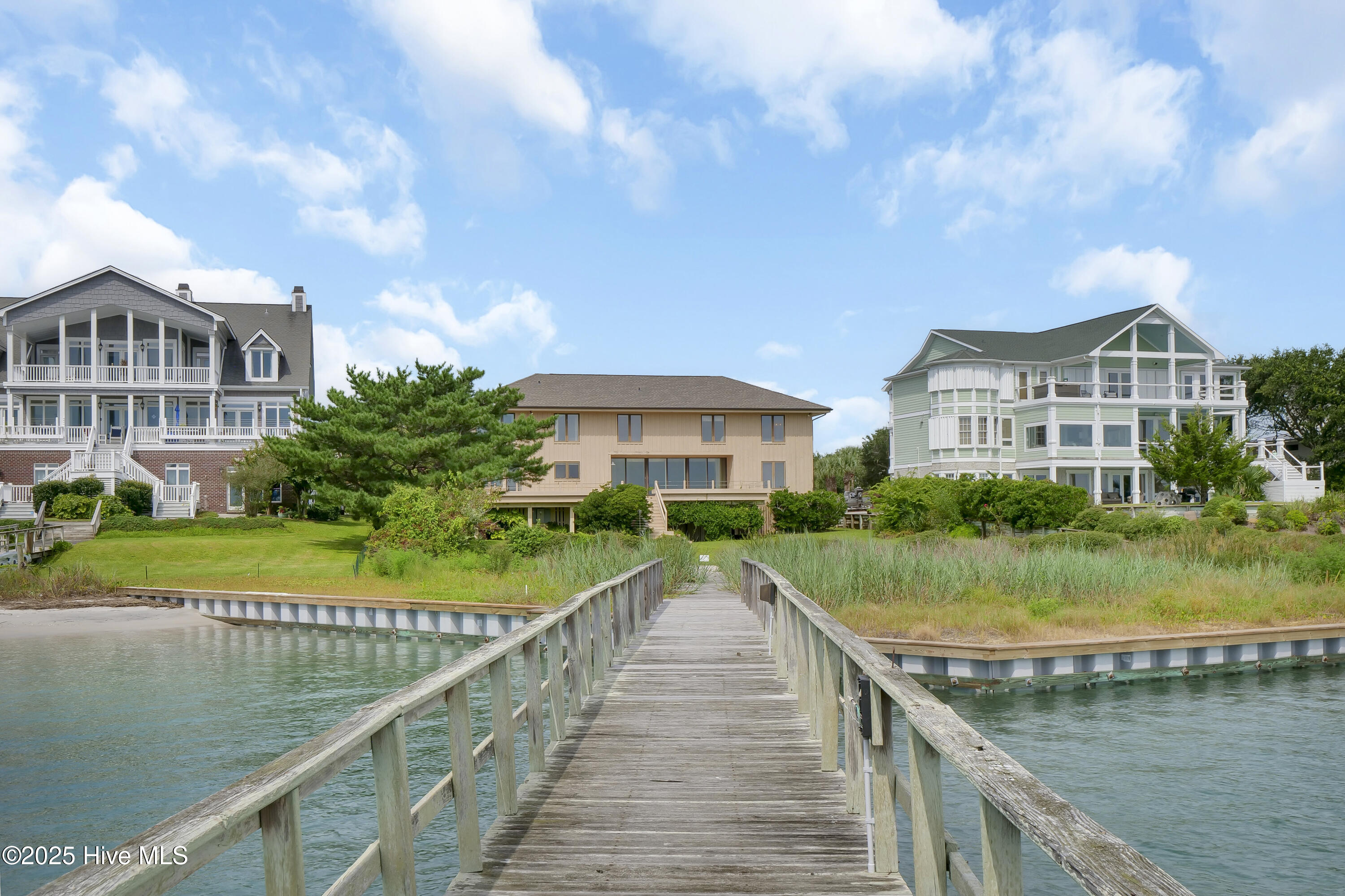 825 Inlet View Drive