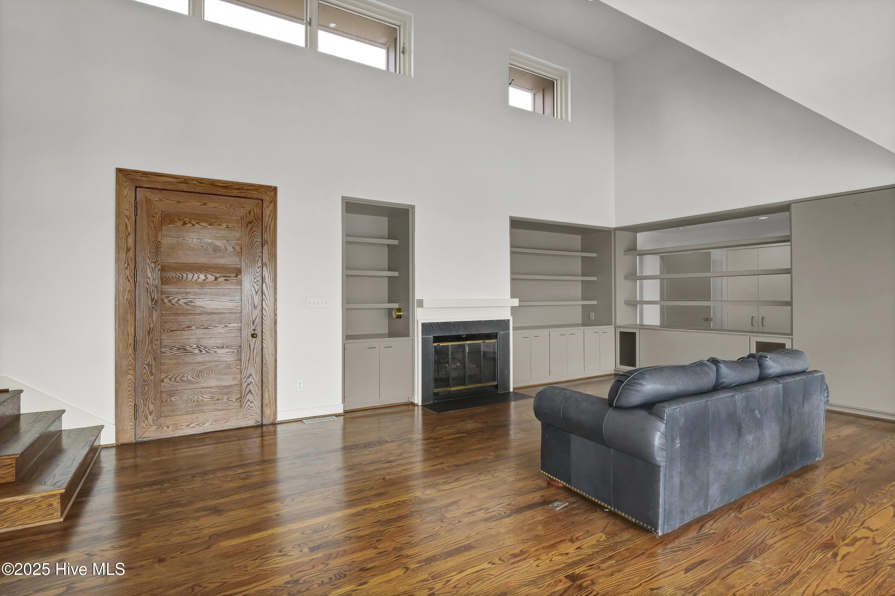 825 Inlet View Drive