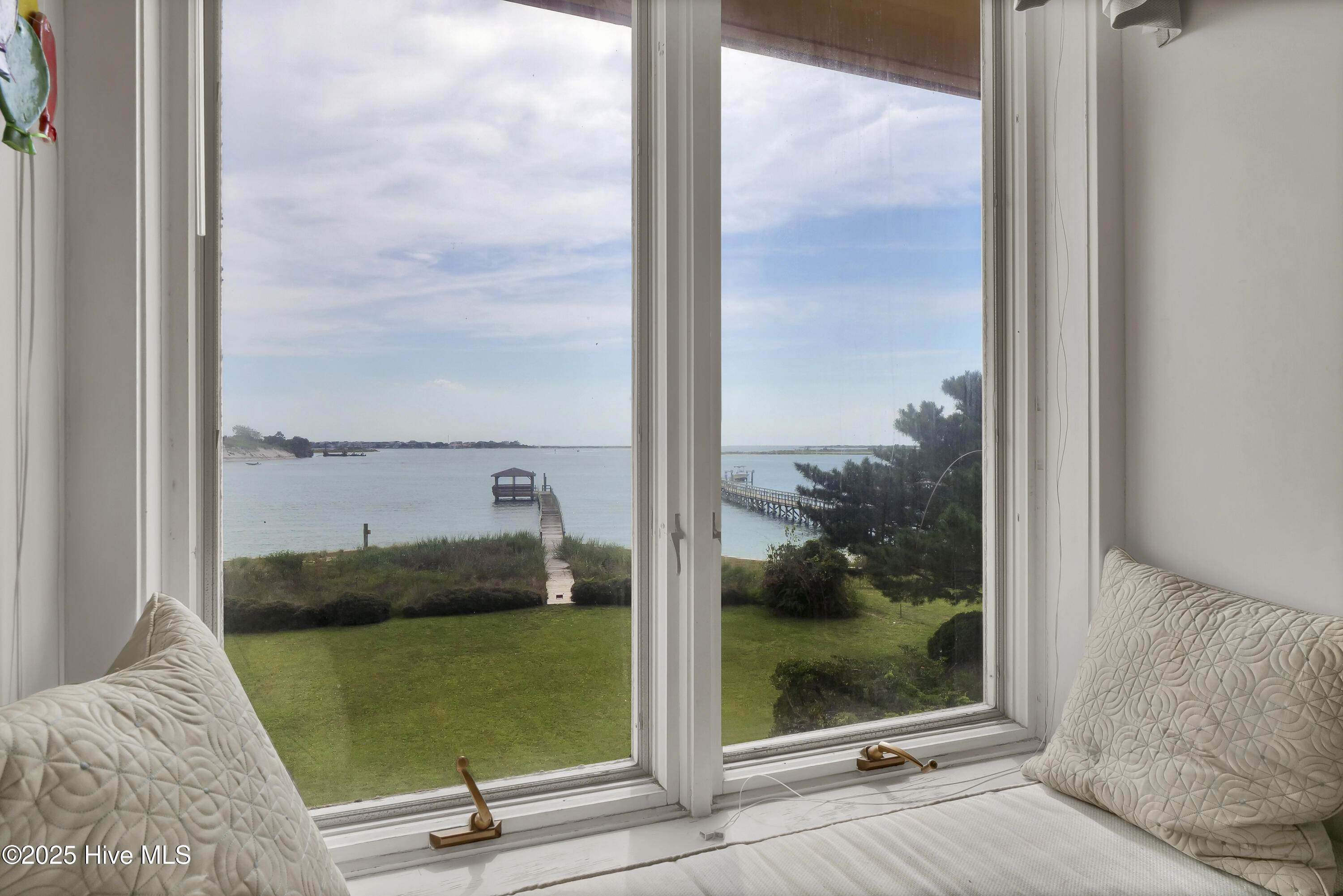 825 Inlet View Drive