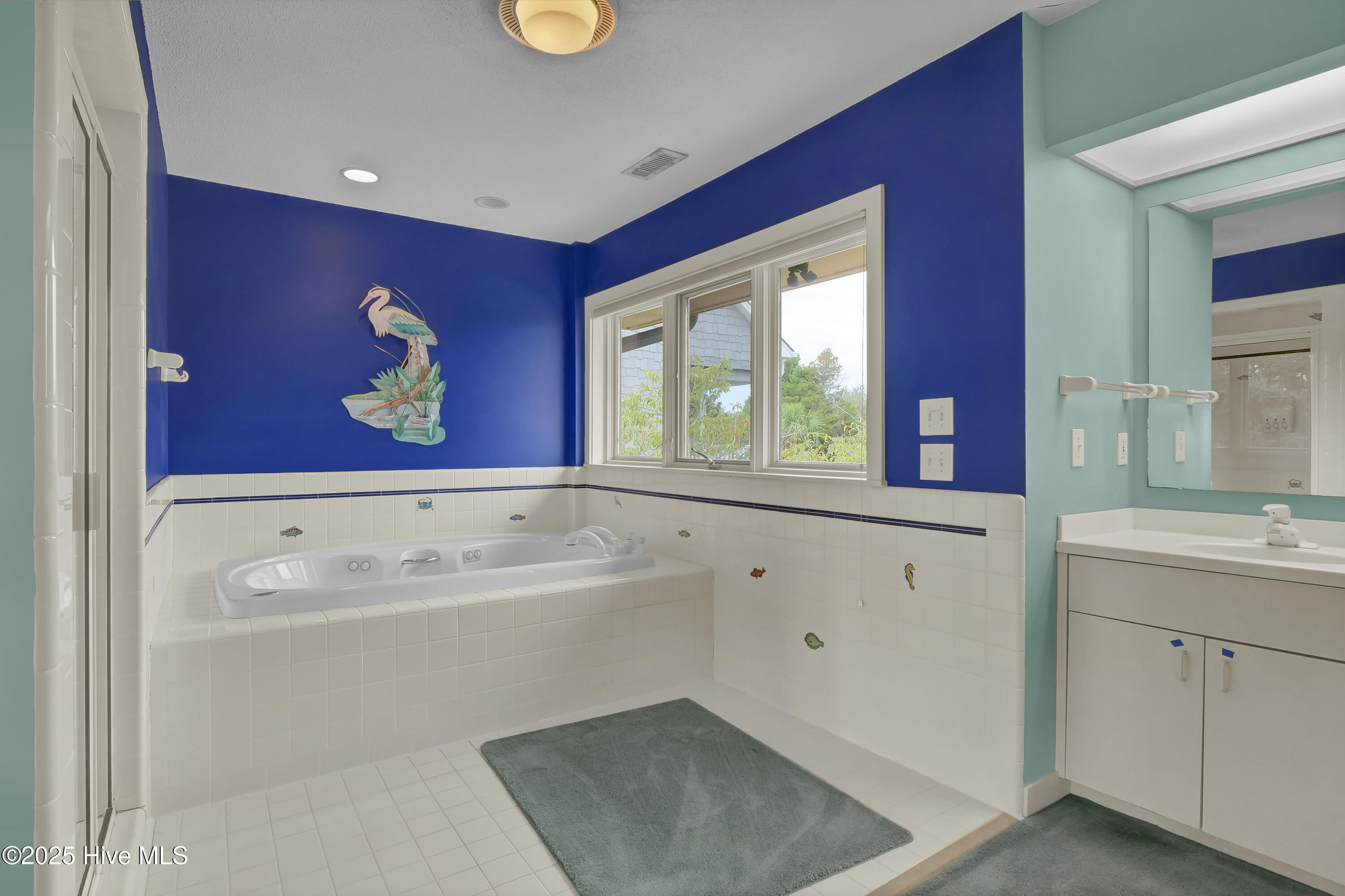 825 Inlet View Drive