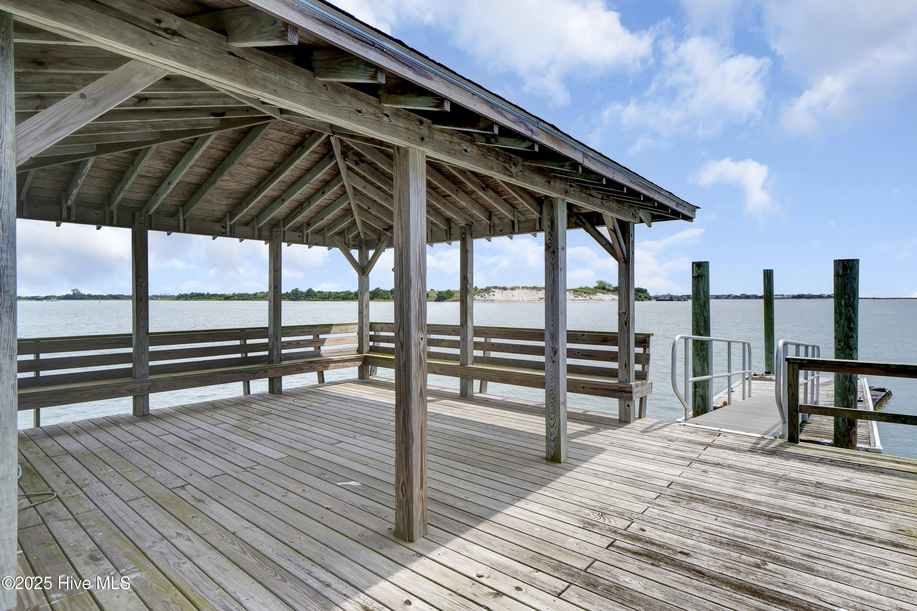 825 Inlet View Drive