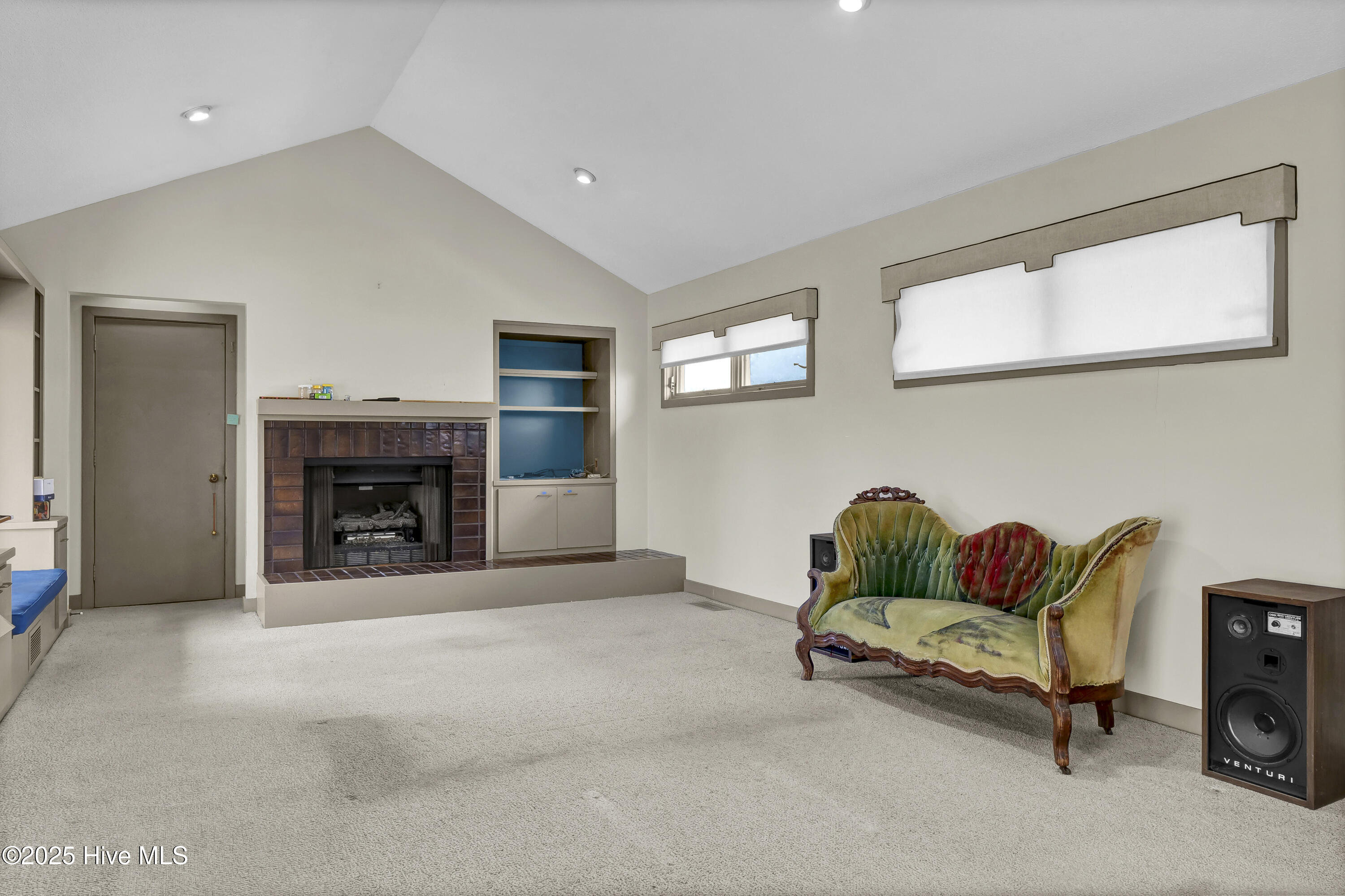 825 Inlet View Drive