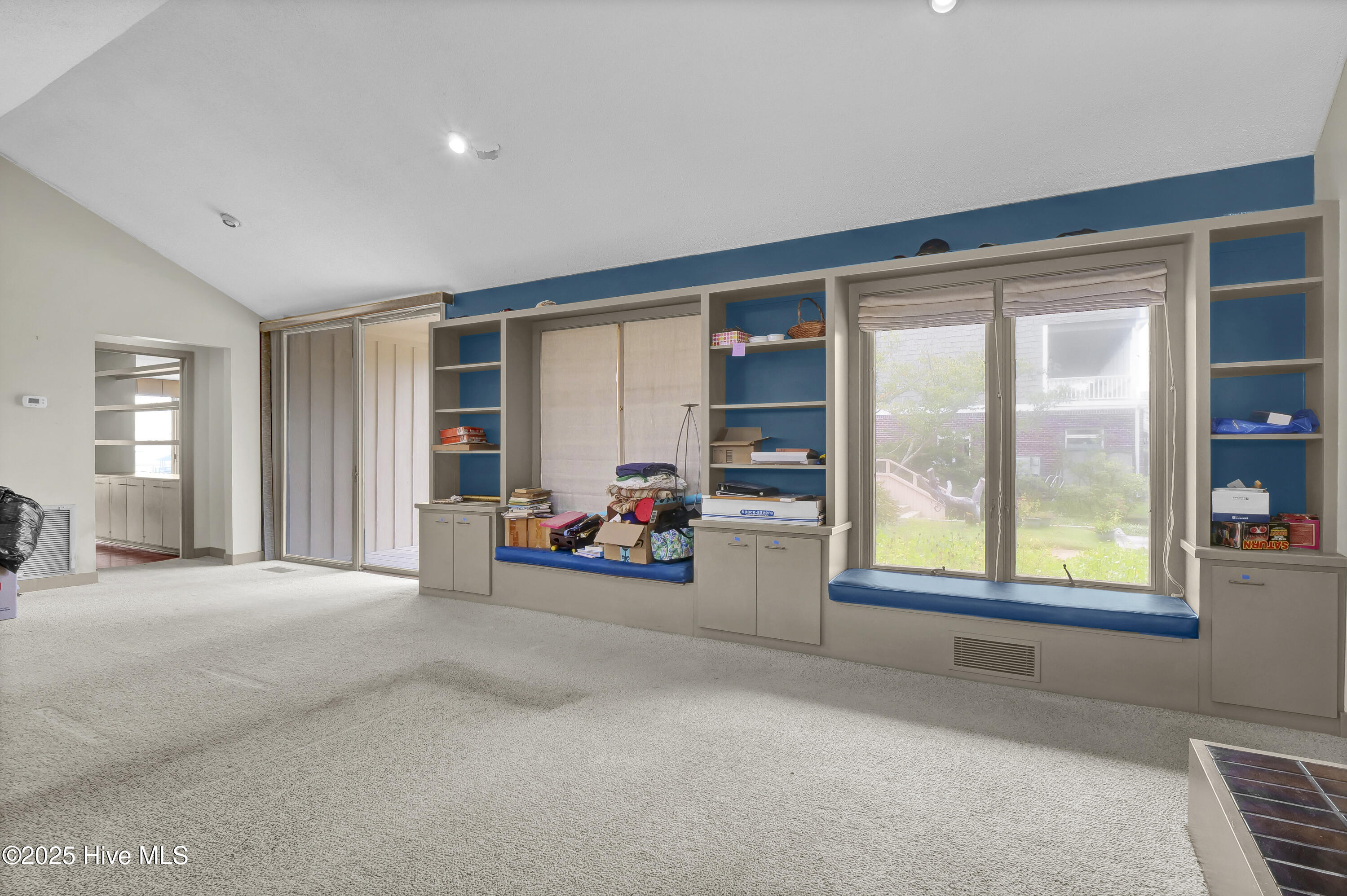 825 Inlet View Drive