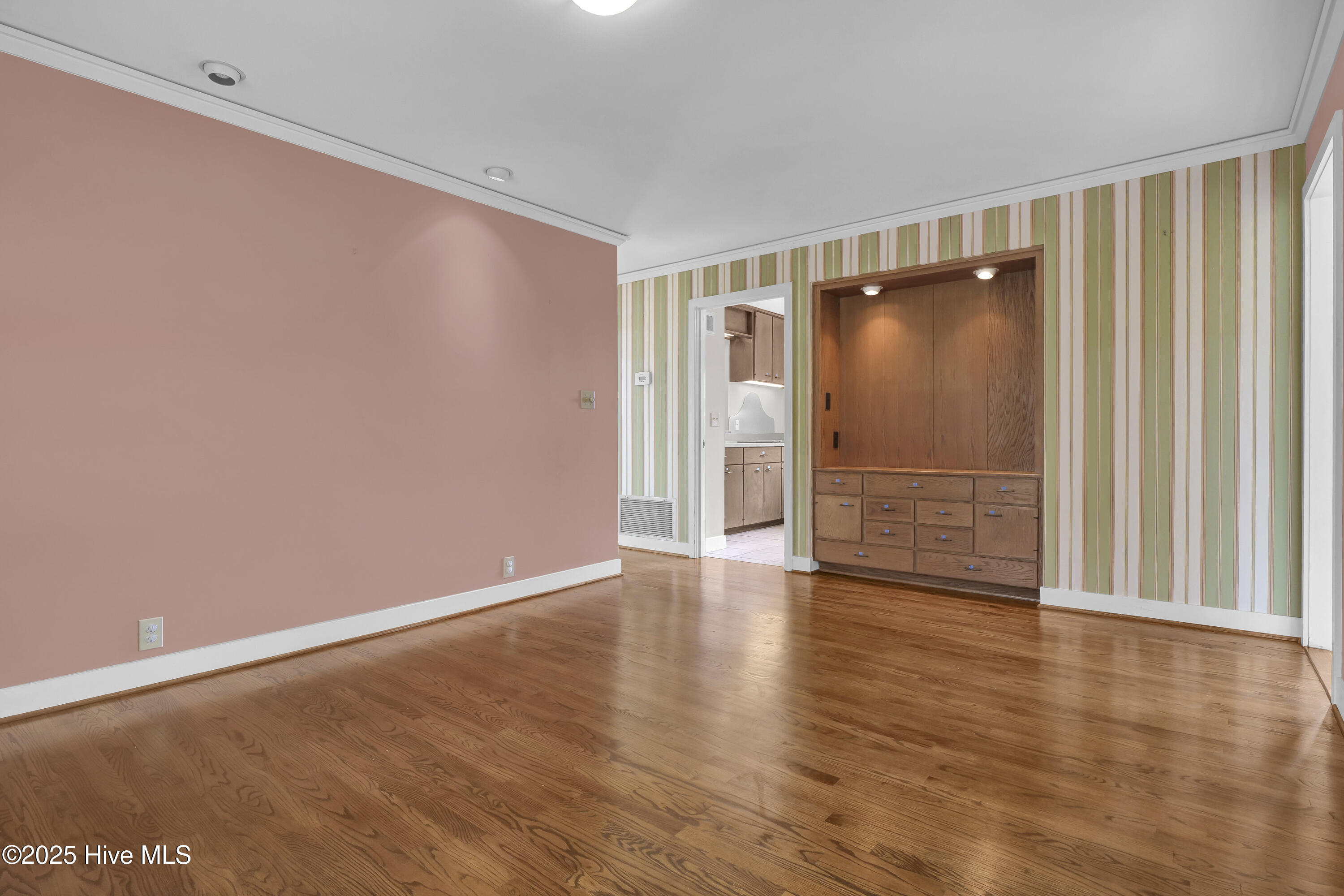 825 Inlet View Drive