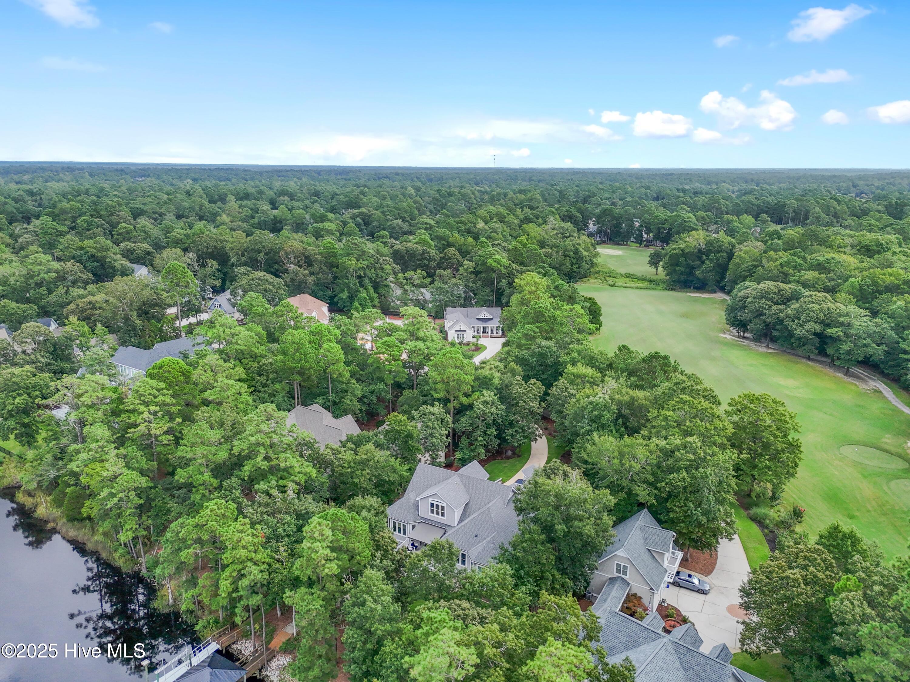 498 Deep Water Drive SE