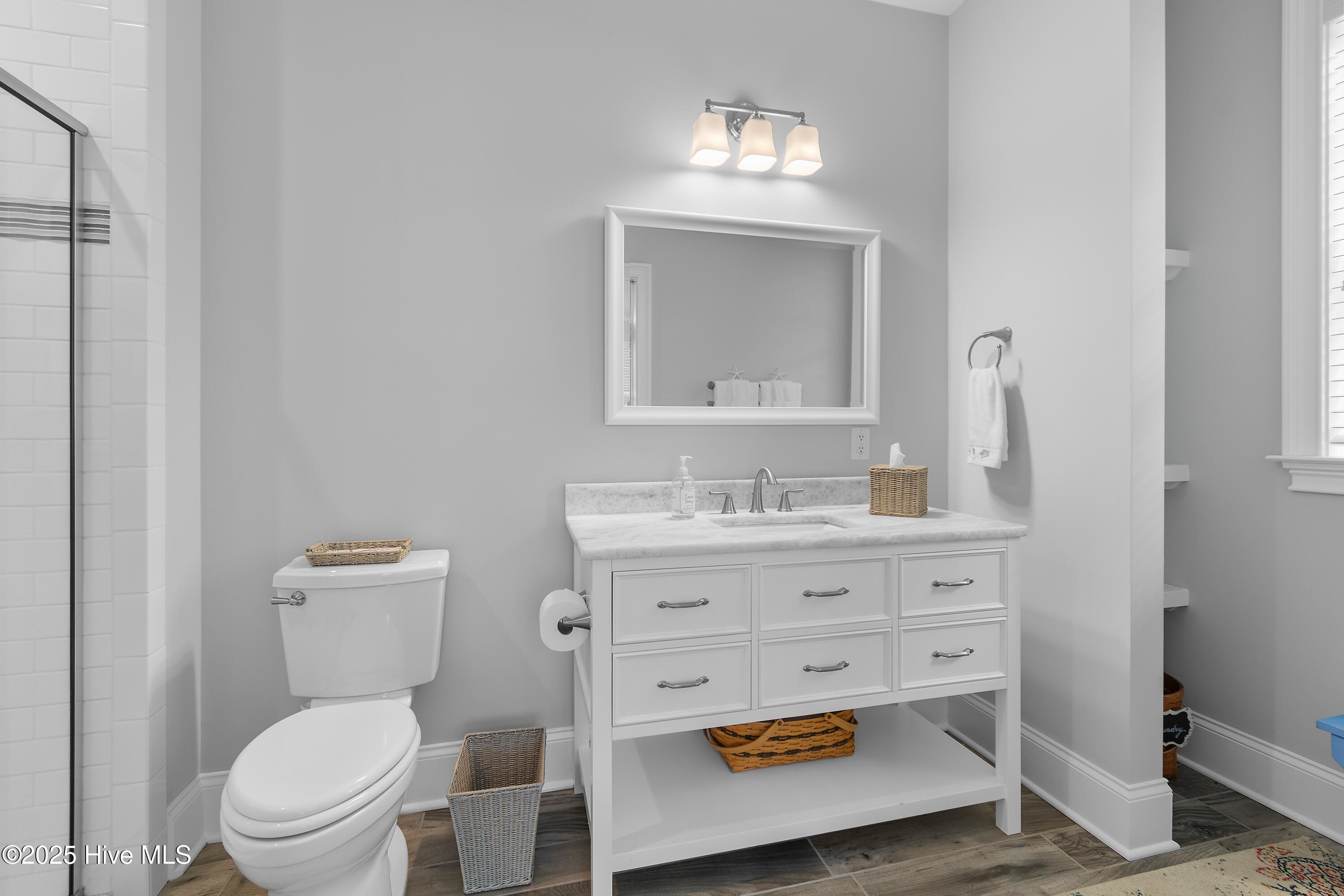 498 Deep Water Drive SE