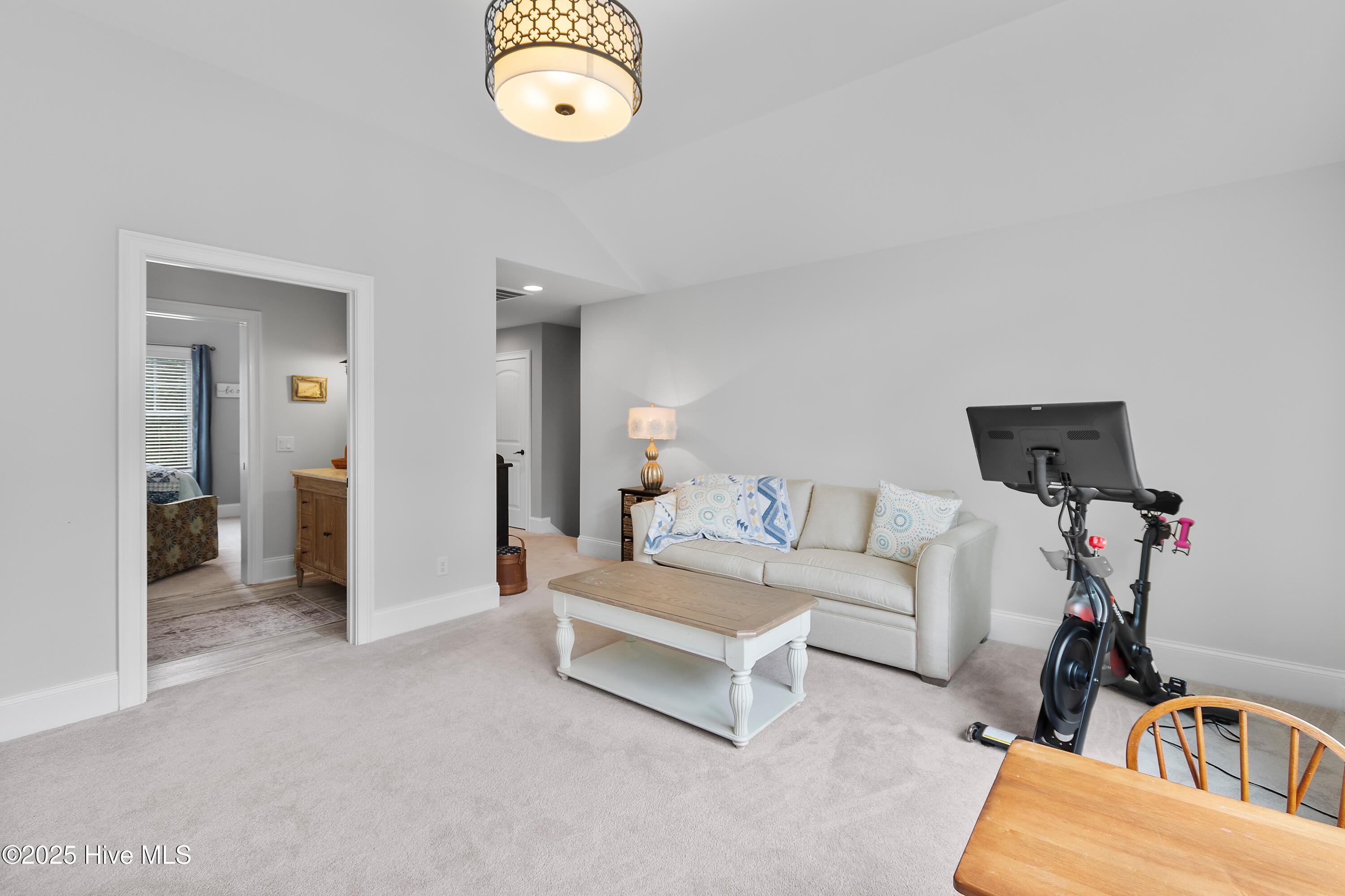 498 Deep Water Drive SE