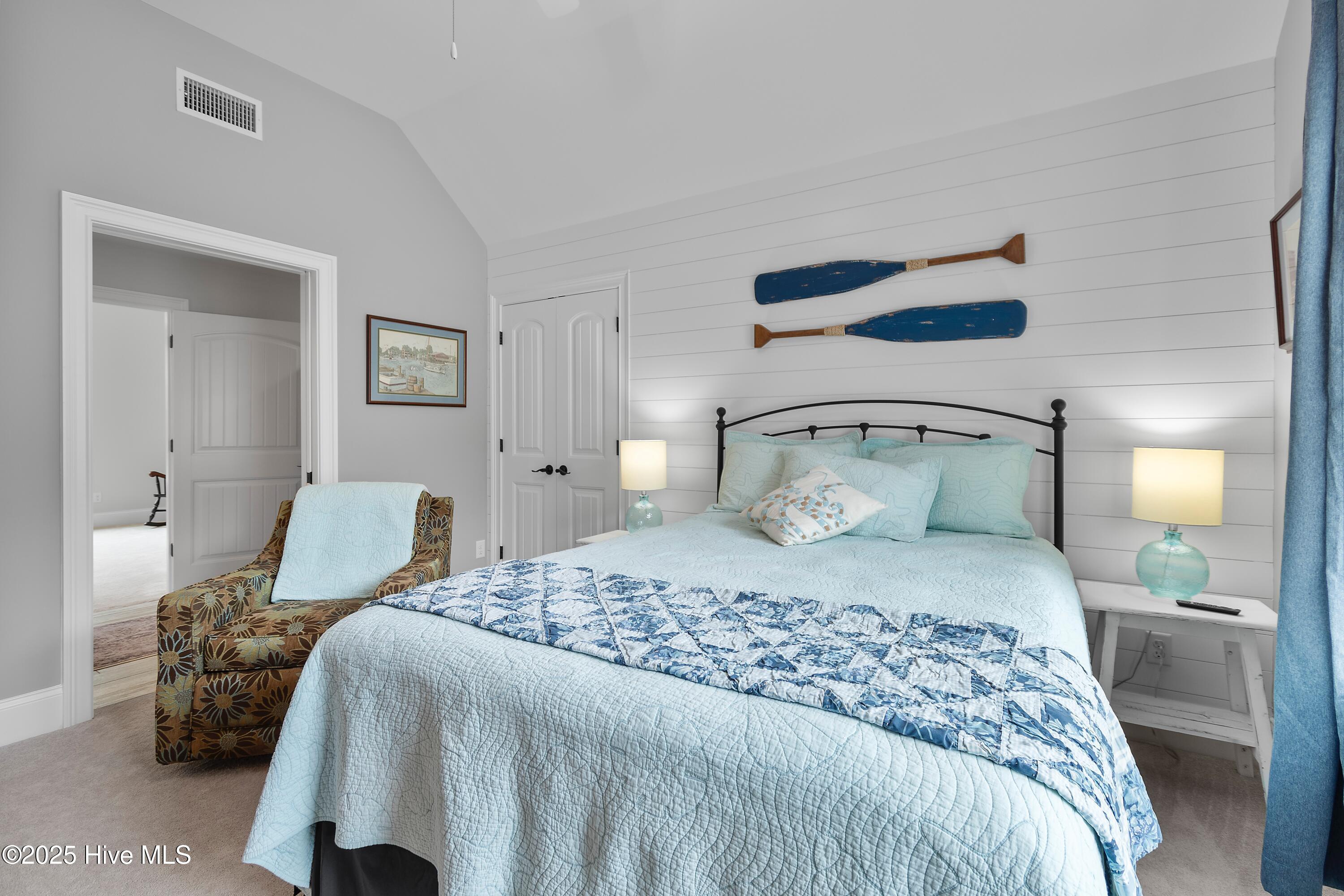 498 Deep Water Drive SE