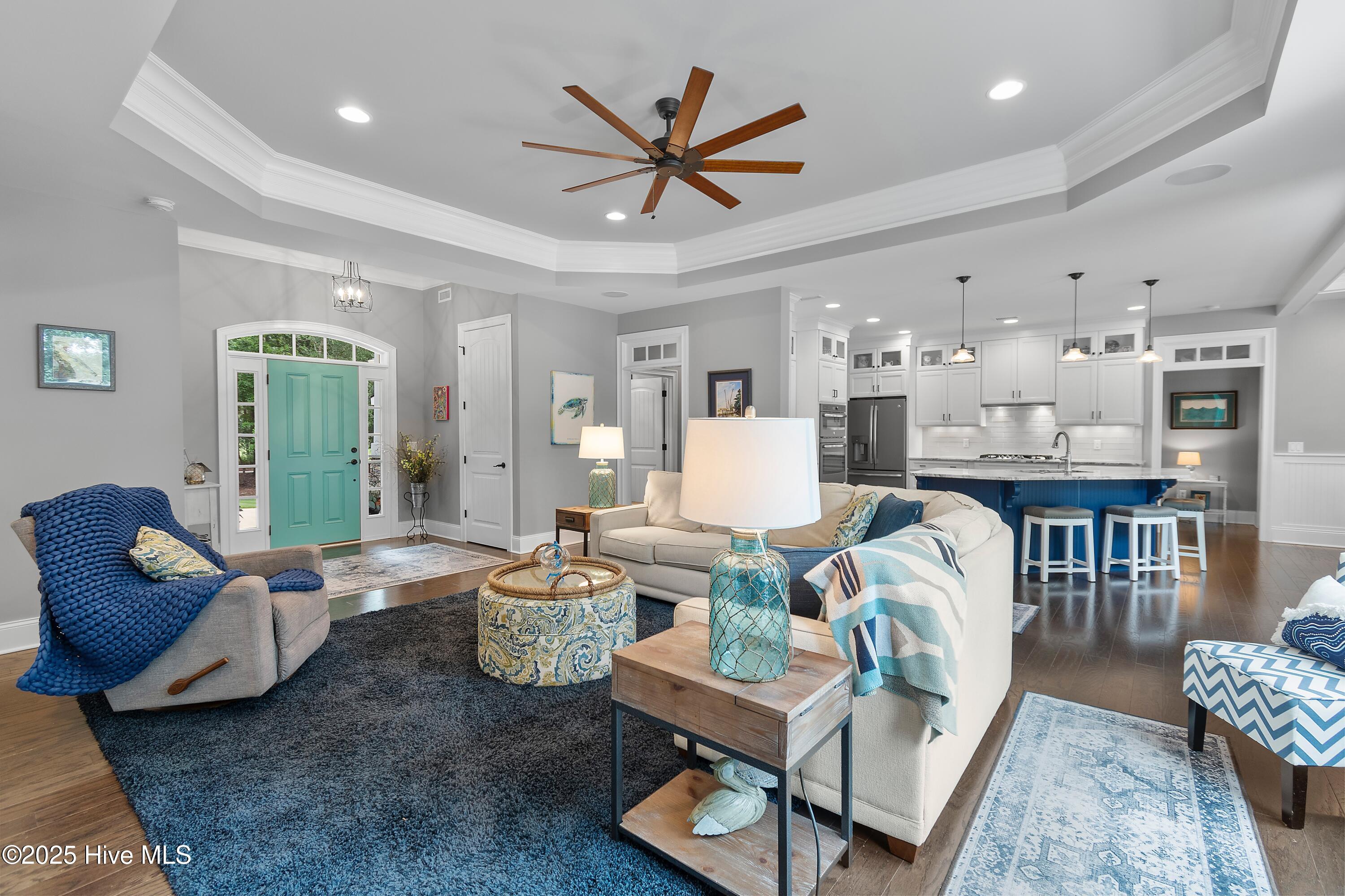 498 Deep Water Drive SE