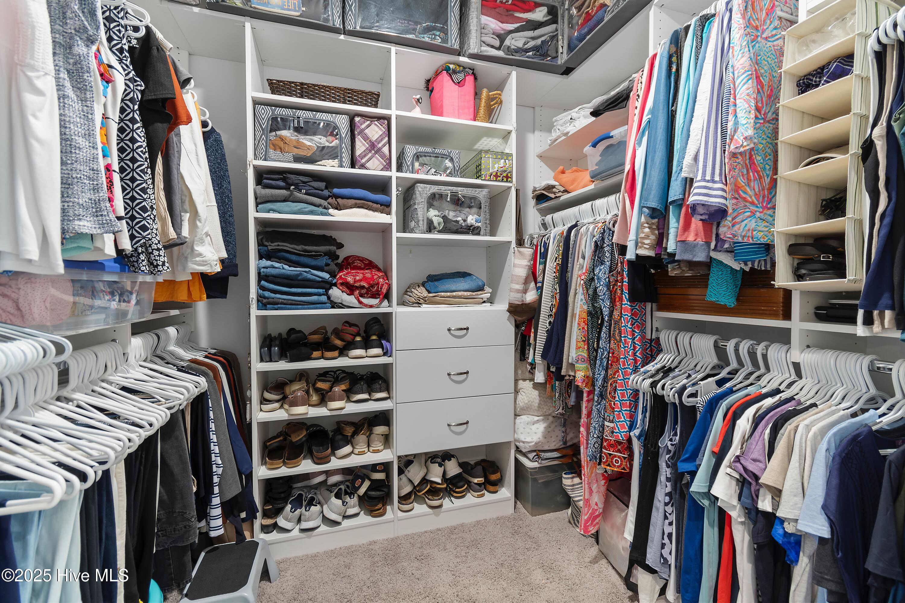 498 Deep Water Drive SE