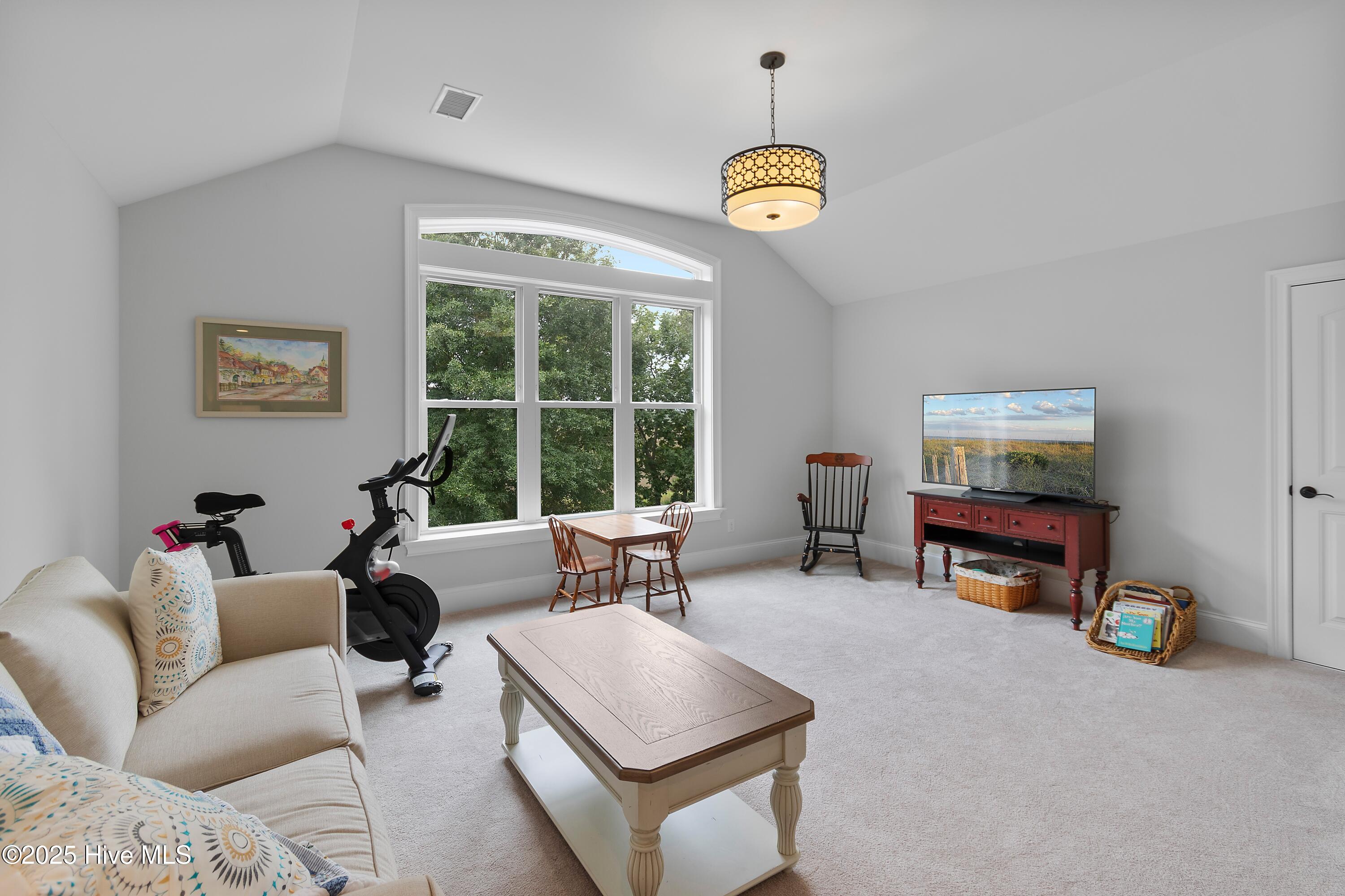 498 Deep Water Drive SE