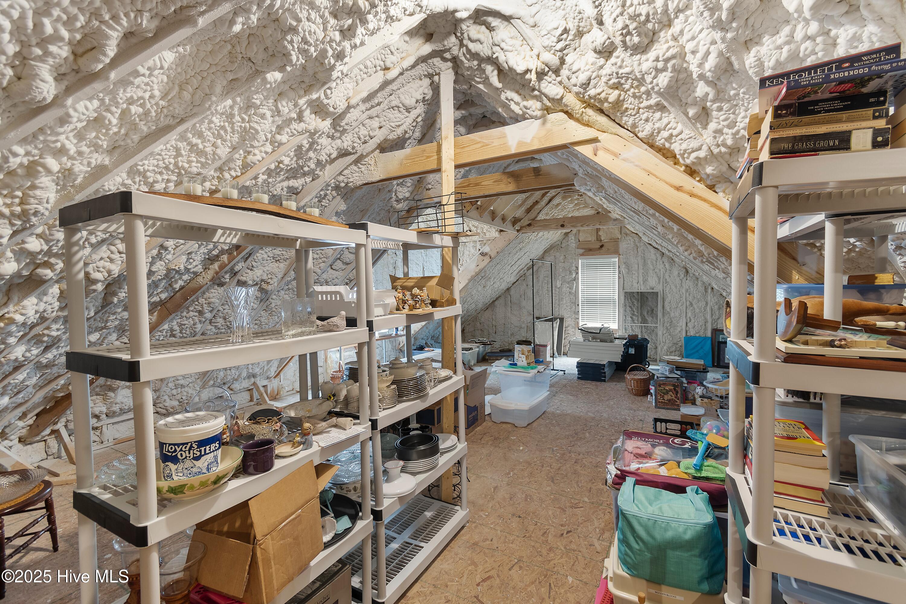 498 Deep Water Drive SE