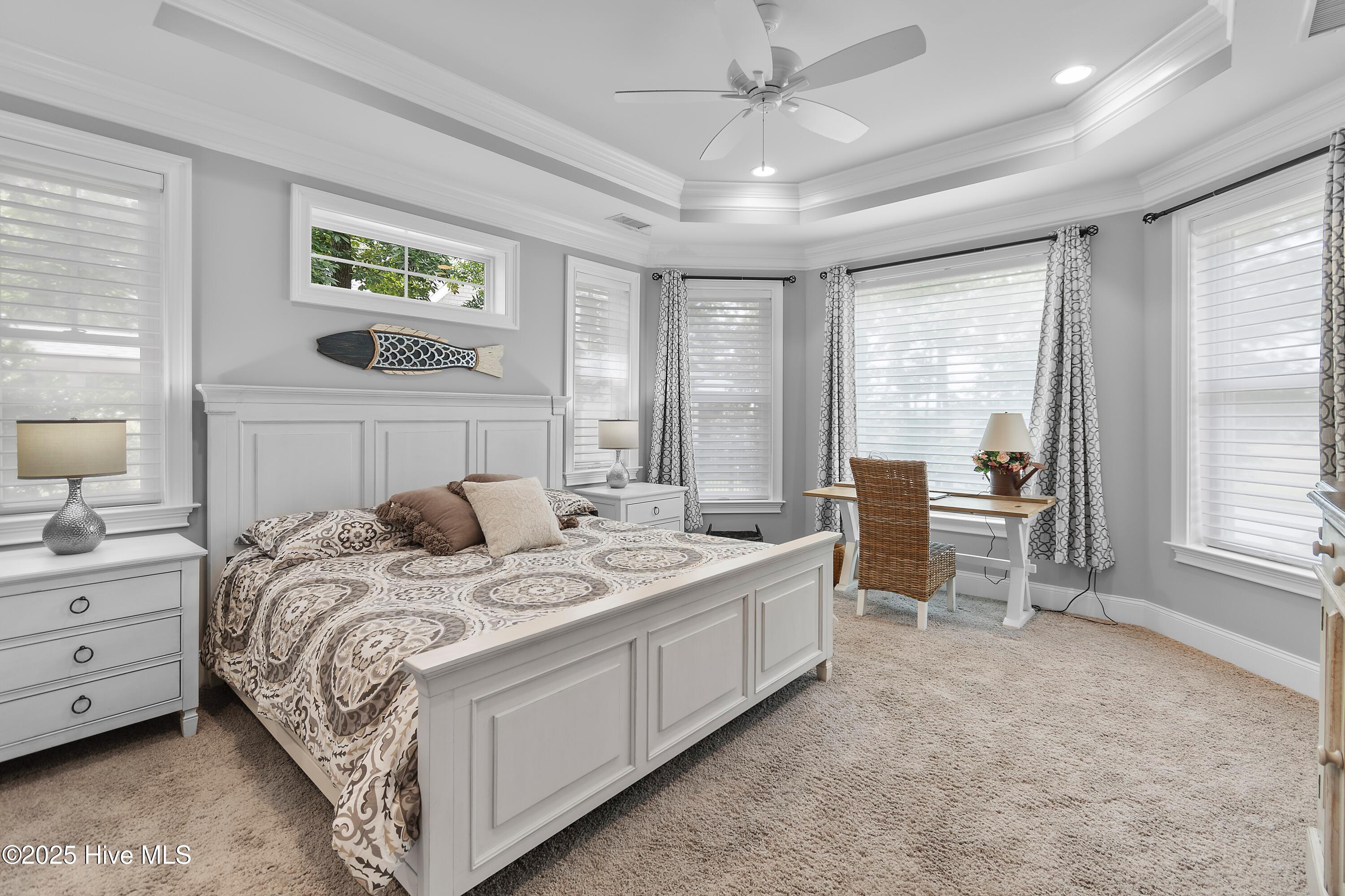 498 Deep Water Drive SE