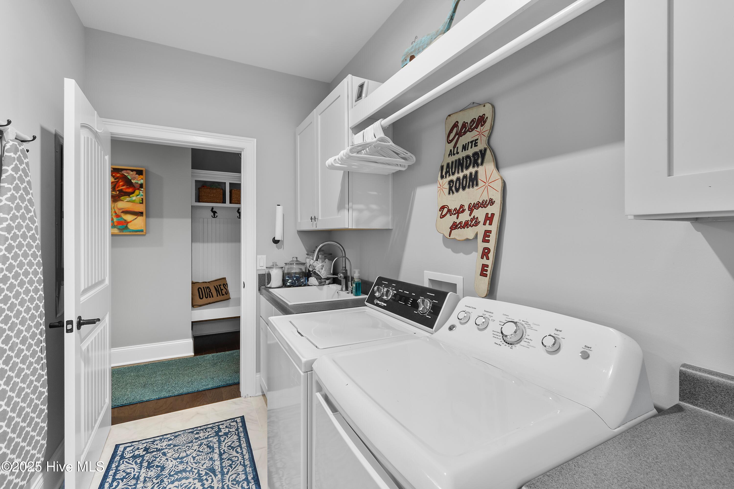 498 Deep Water Drive SE