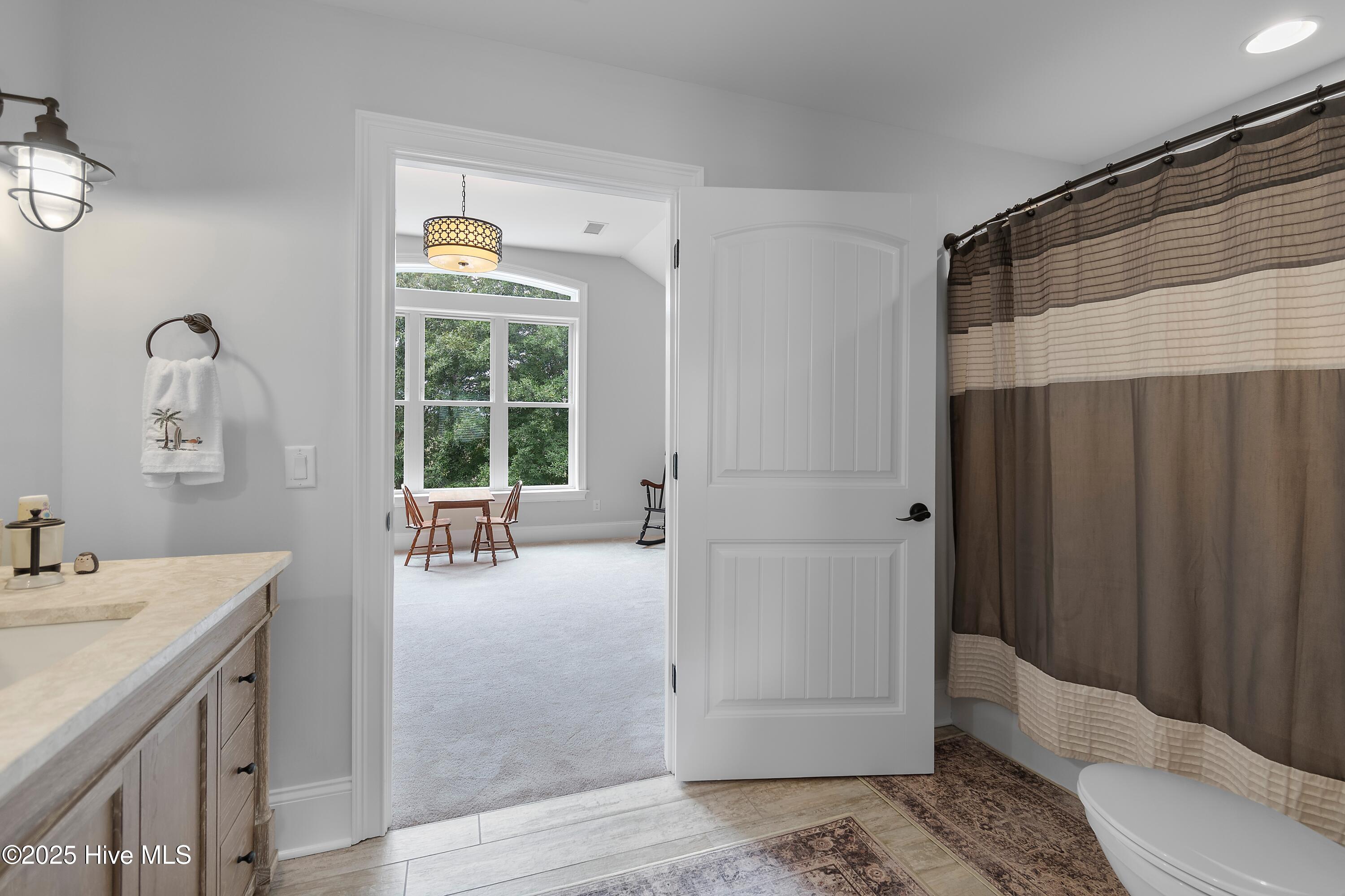 498 Deep Water Drive SE