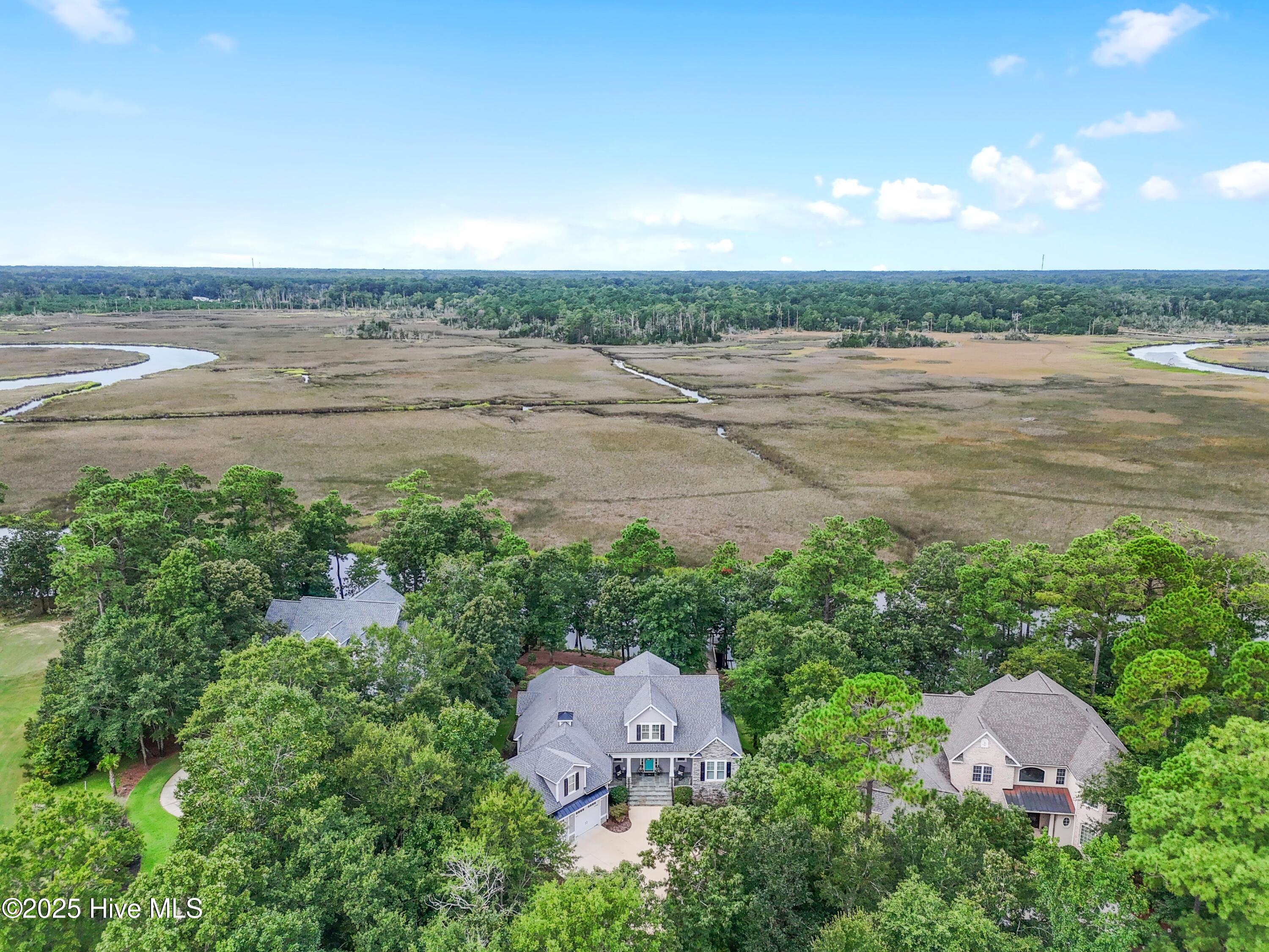 498 Deep Water Drive SE