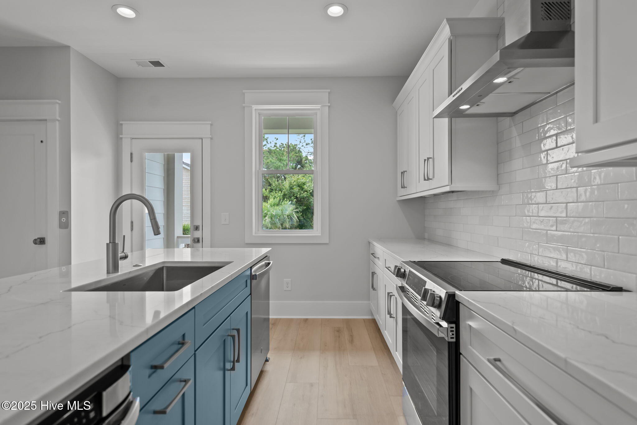 211 Spartanburg Avenue, 2