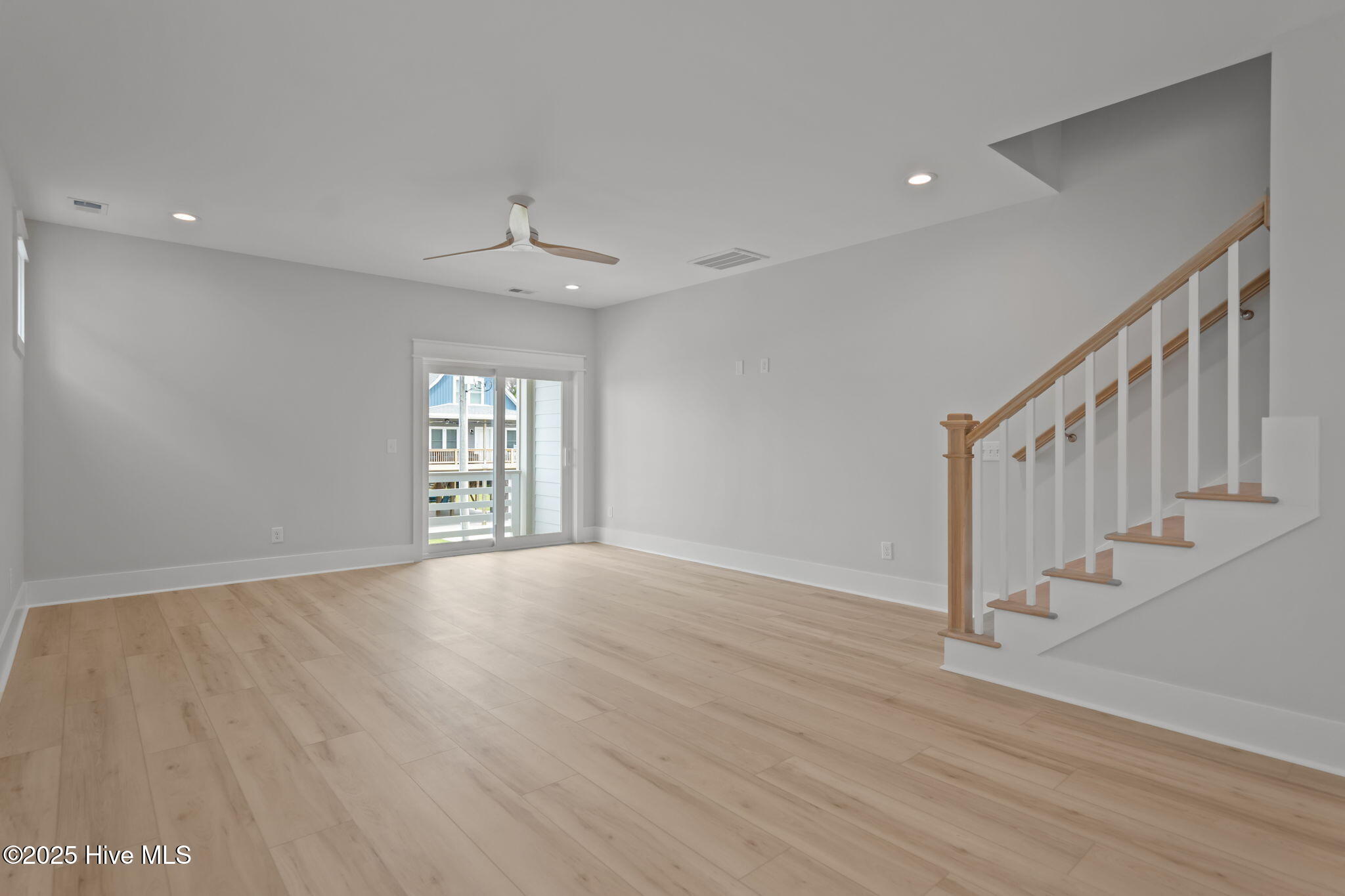 211 Spartanburg Avenue, 2