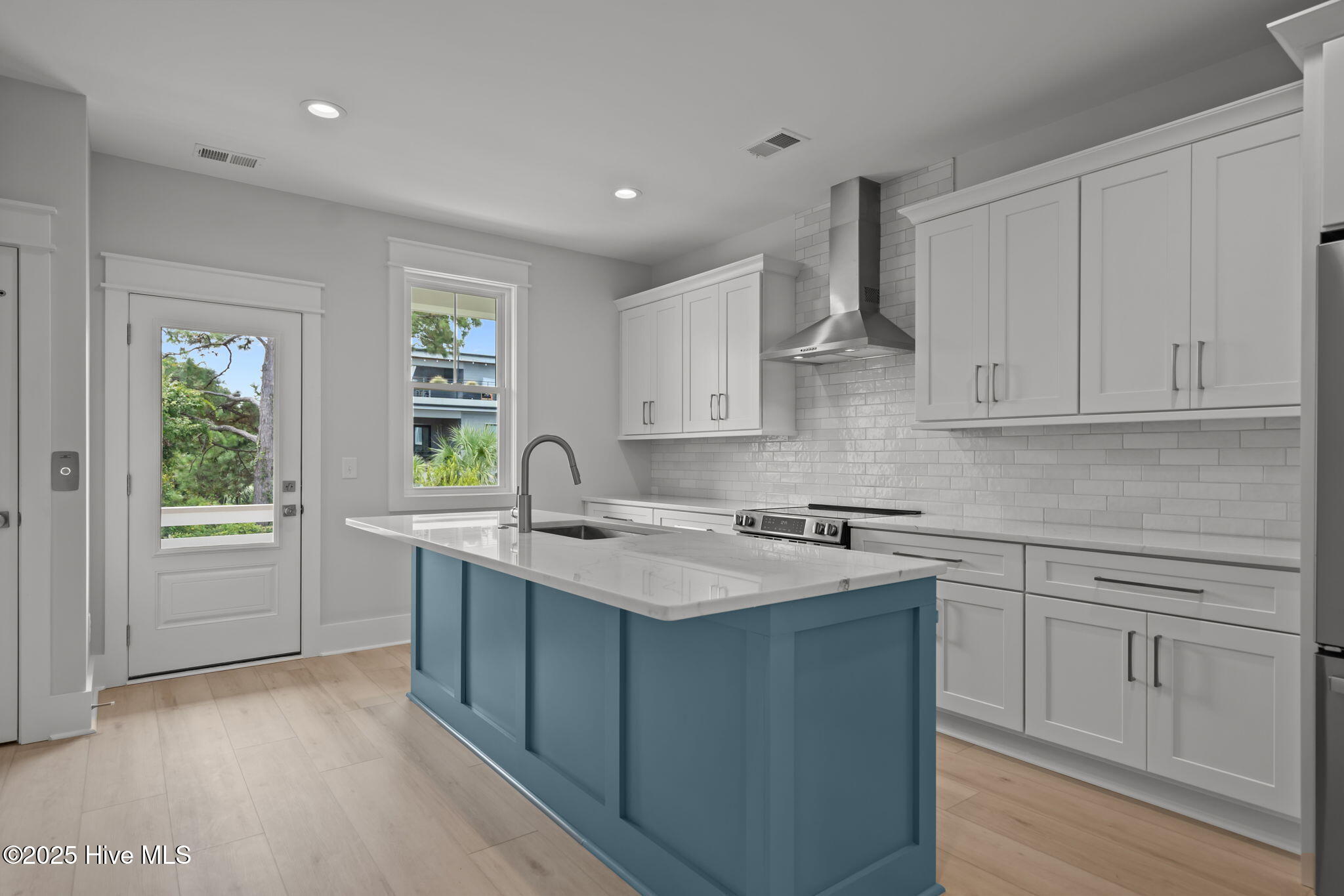 211 Spartanburg Avenue, 2