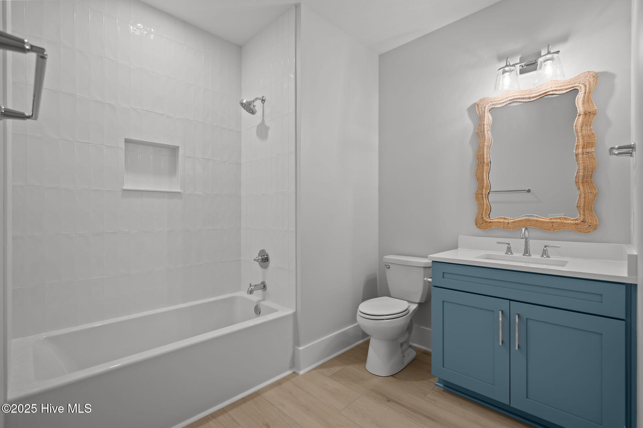 211 Spartanburg Avenue, 2