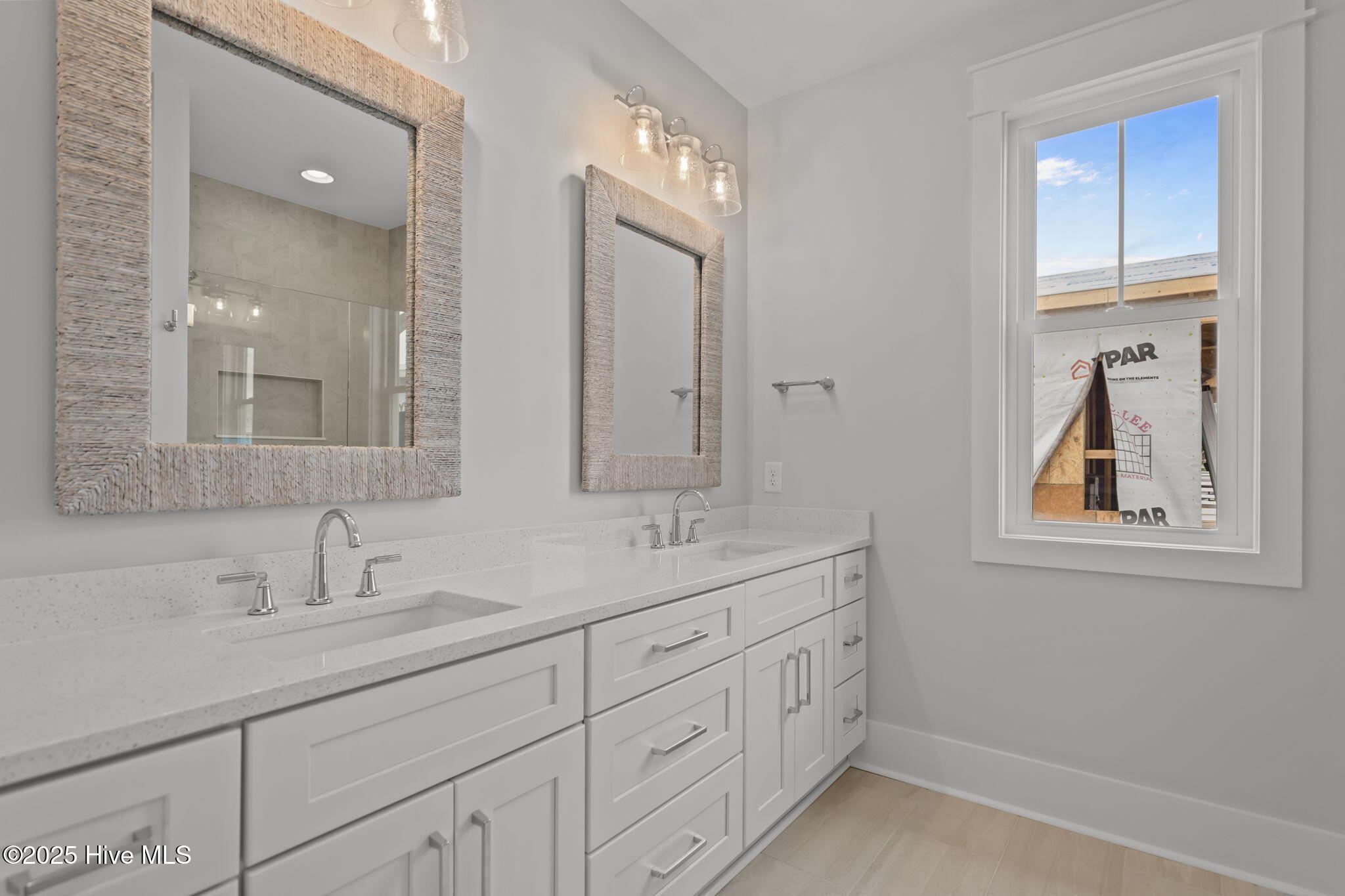 211 Spartanburg Avenue, 2