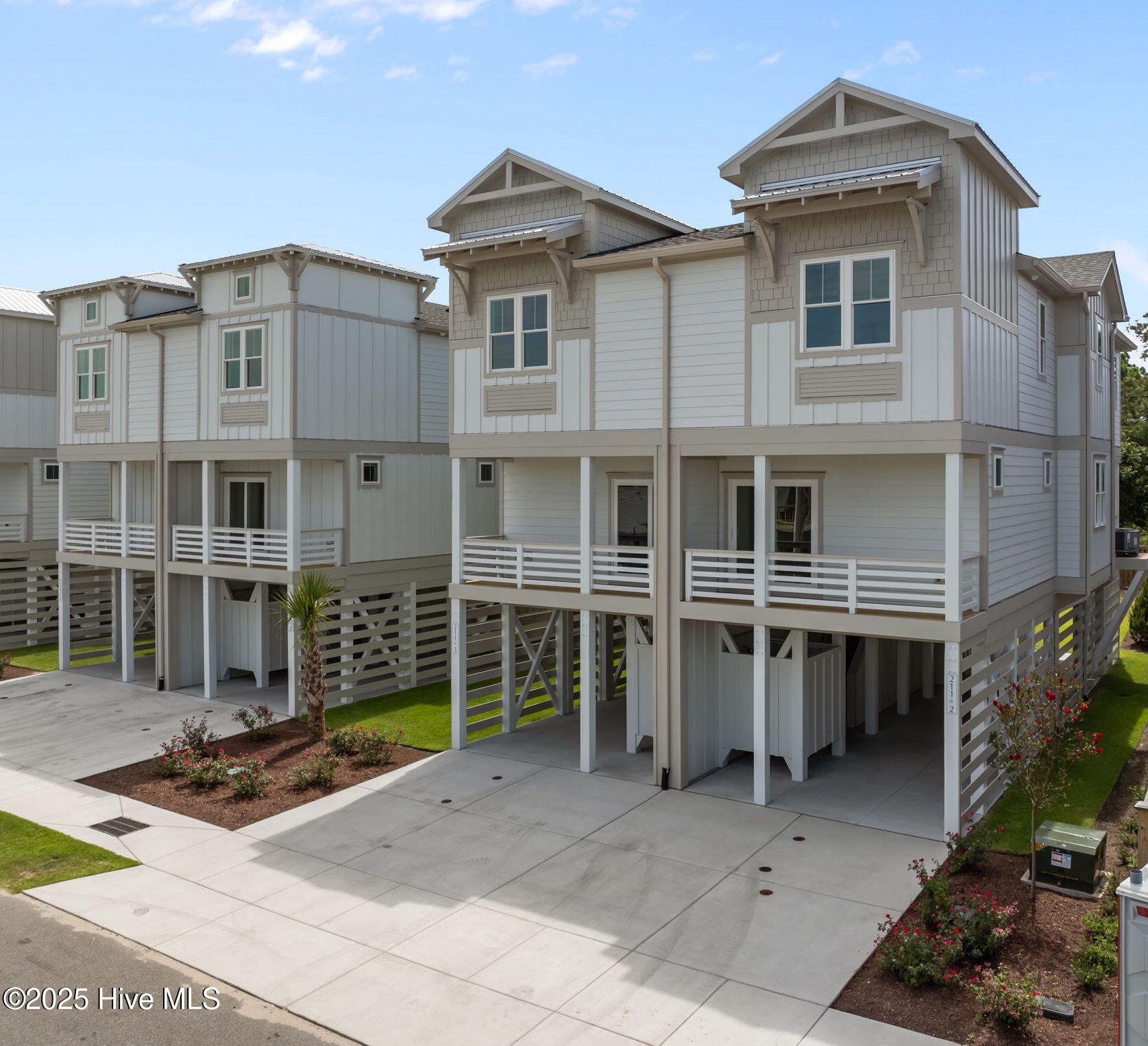 211 Spartanburg Avenue, 2