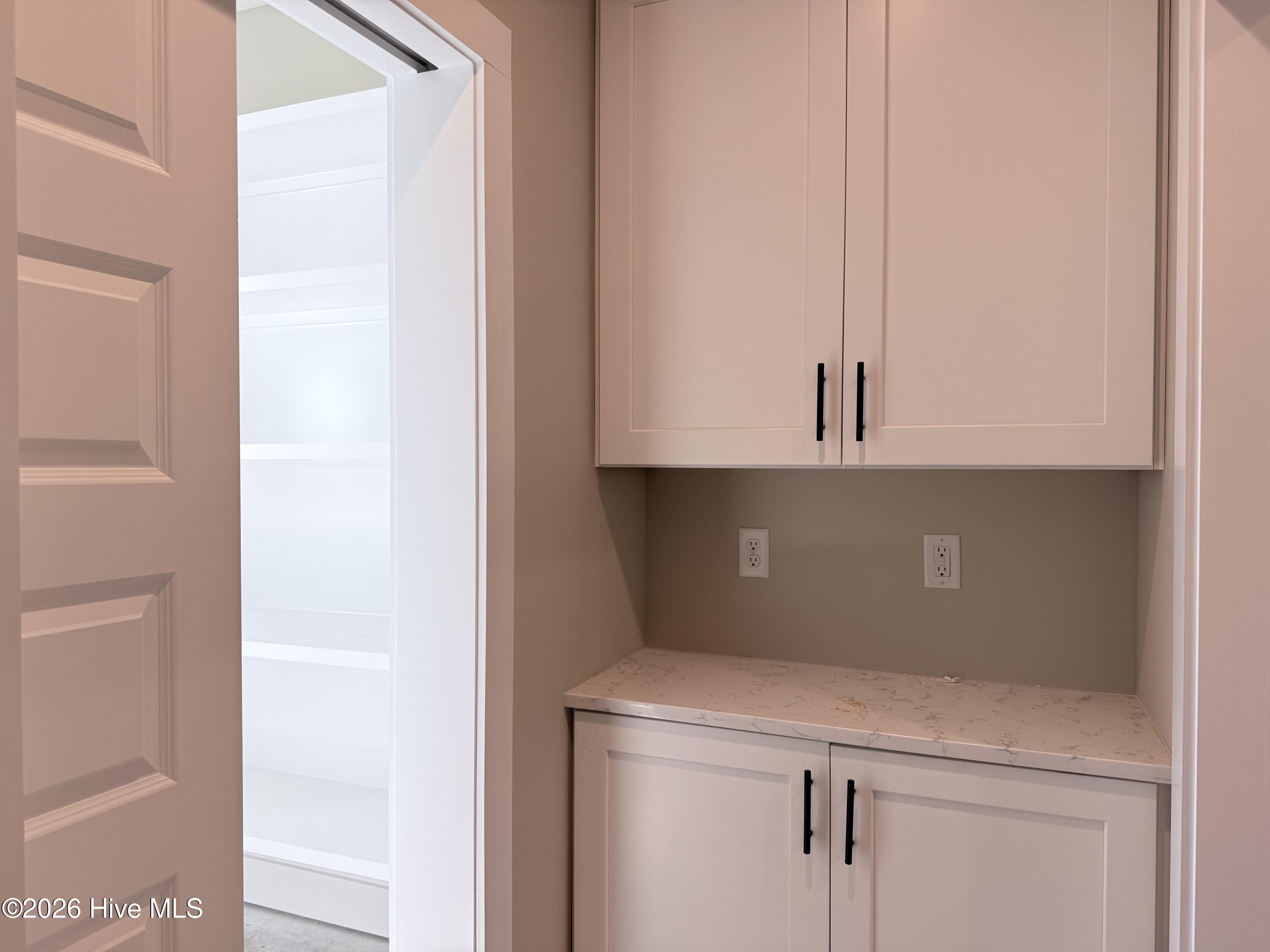 1541 Grandiflora Drive