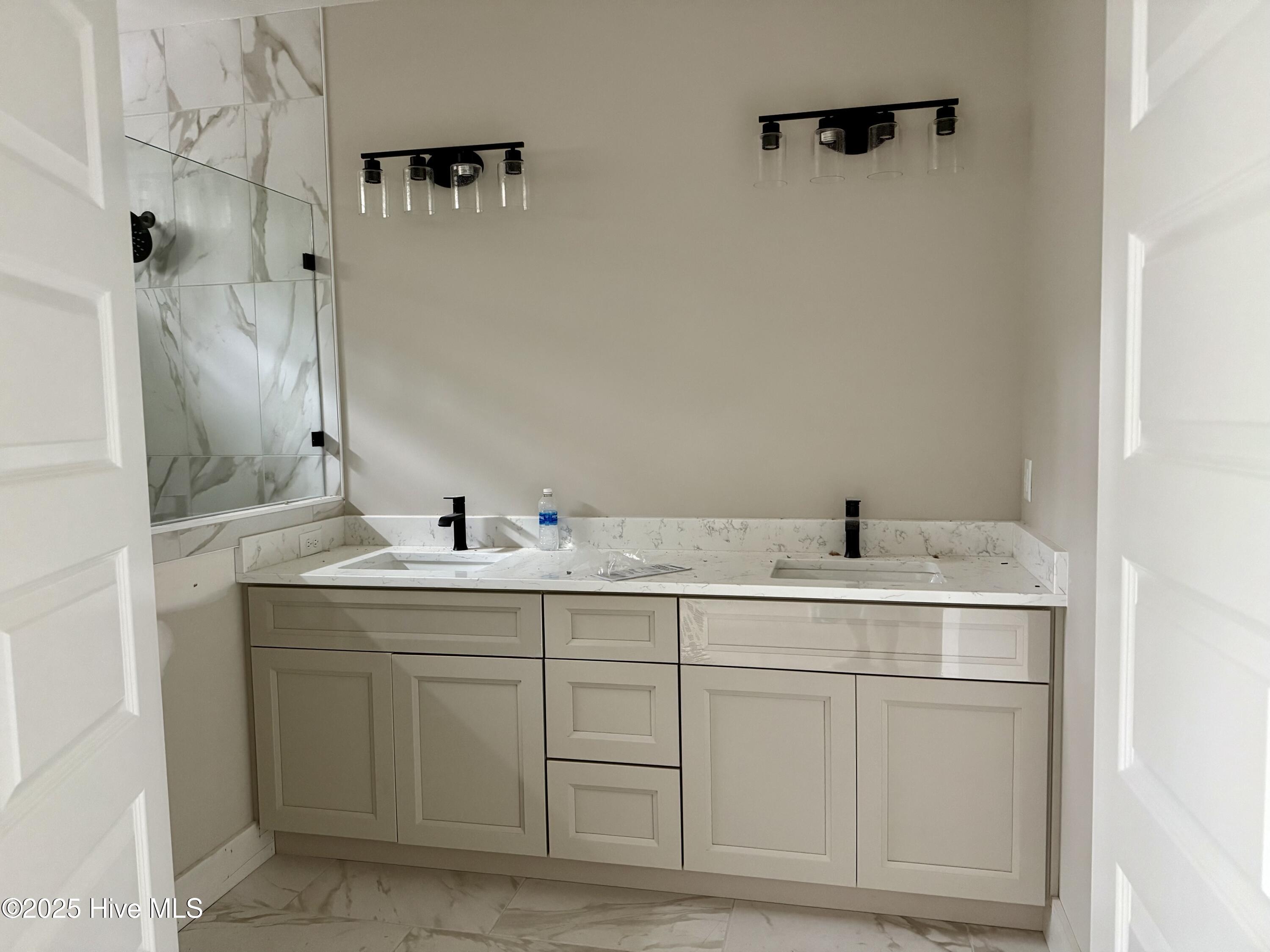 1541 Grandiflora Drive