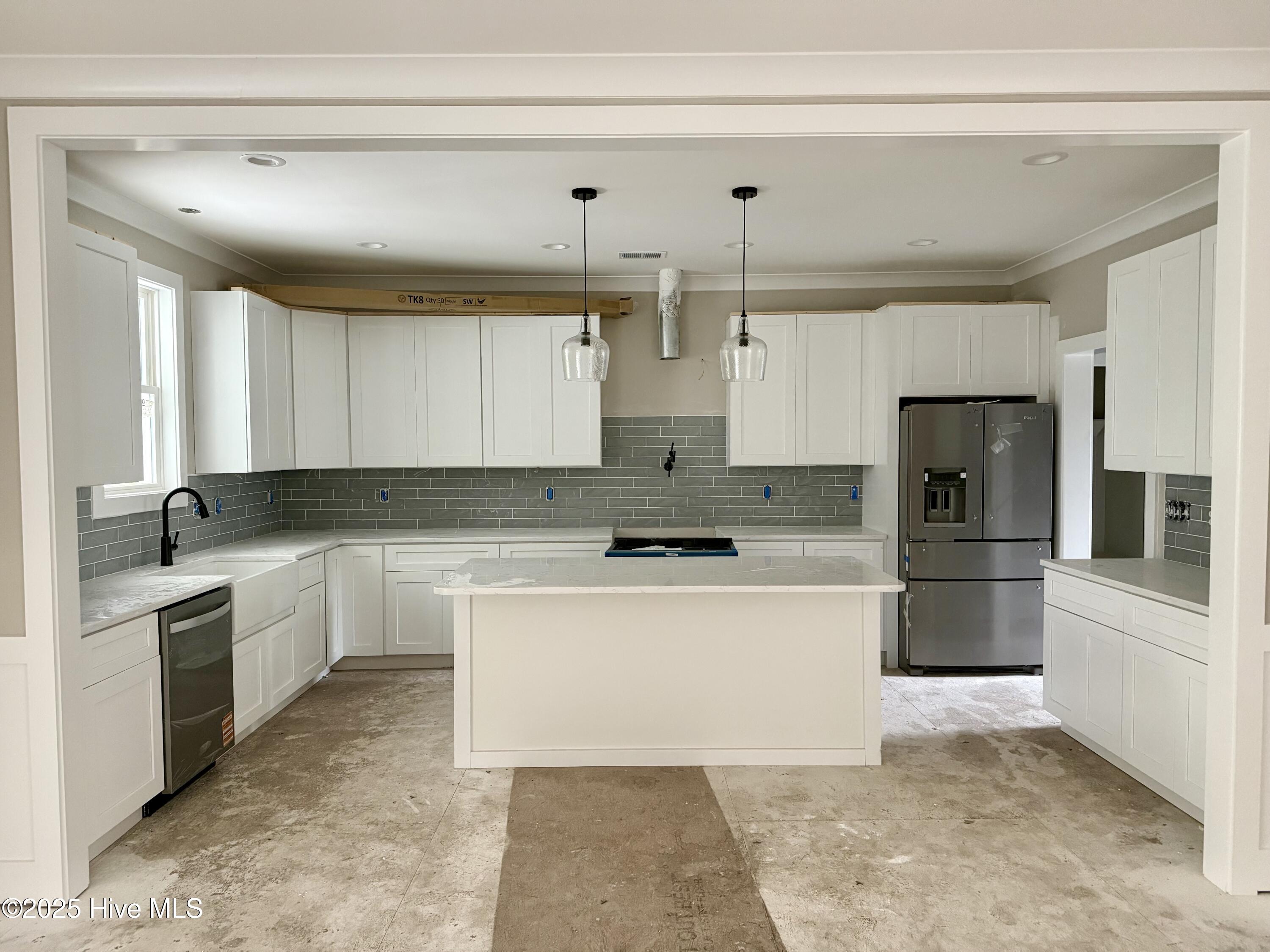 1541 Grandiflora Drive