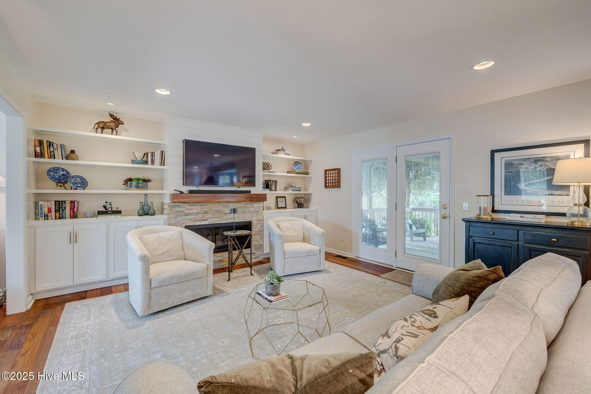 652 Chowning Place