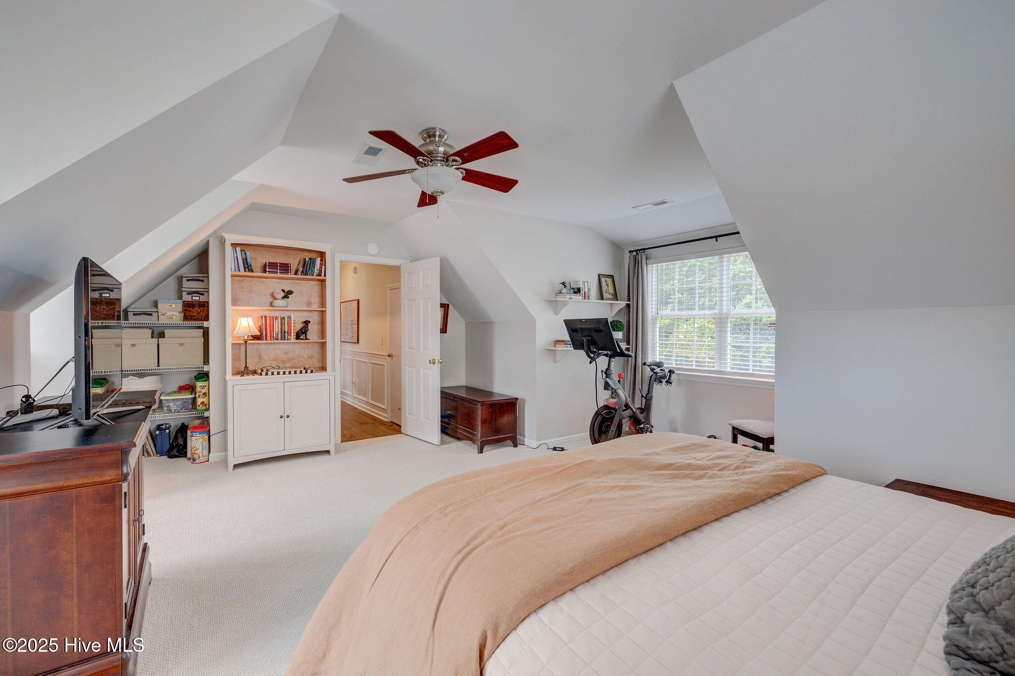 652 Chowning Place