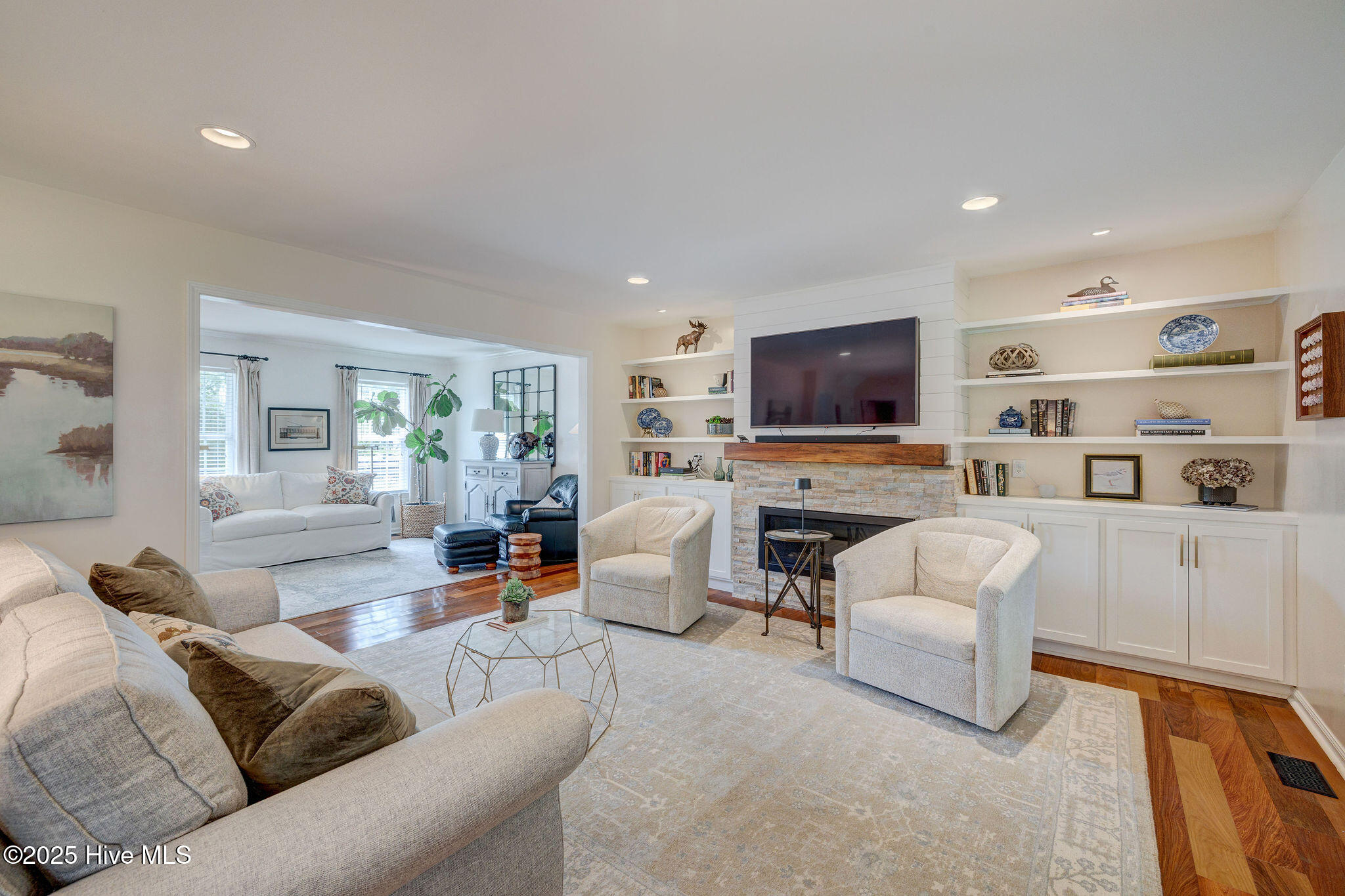 652 Chowning Place